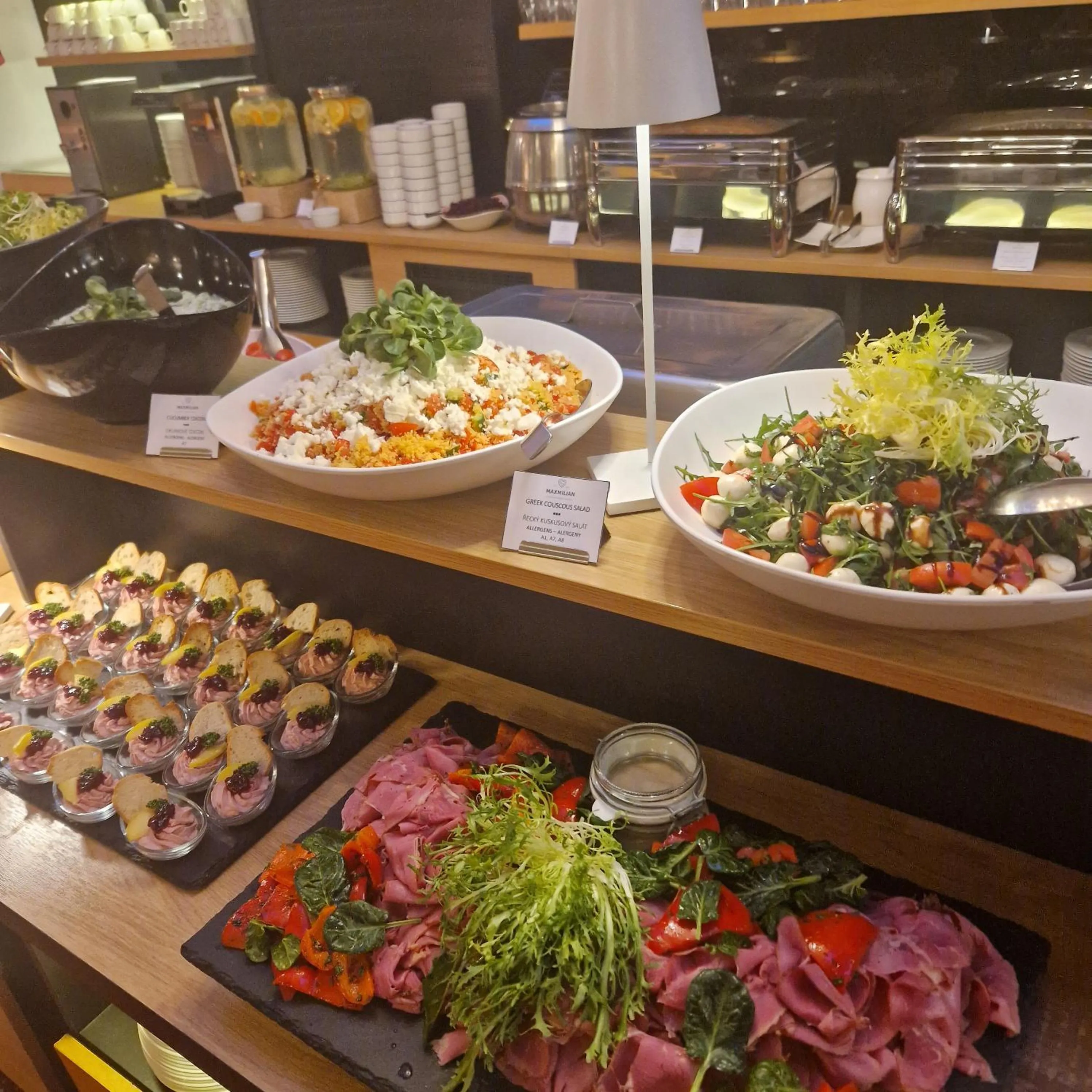 Restaurant/places to eat in Maxmilian Lifestyle Resort