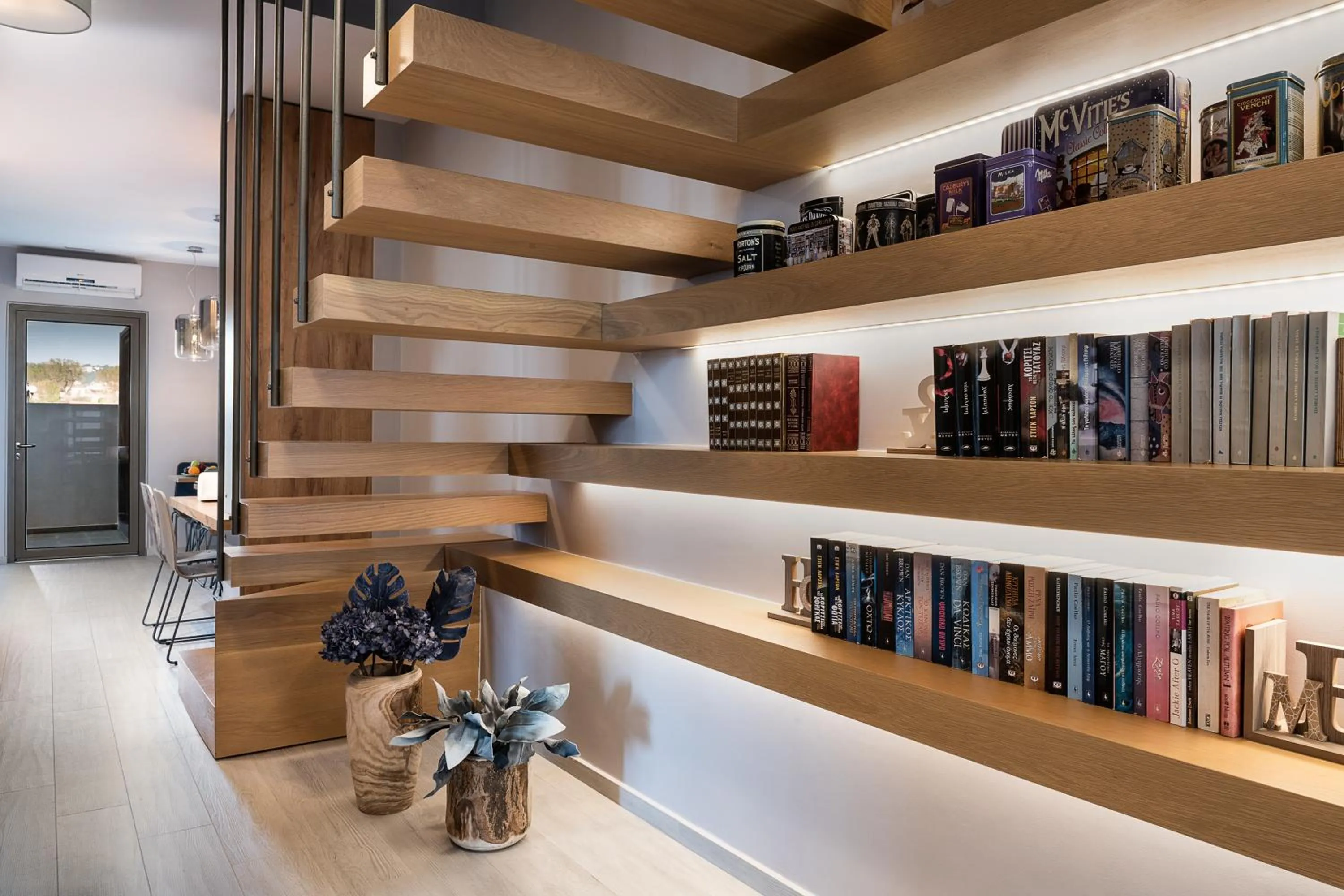 Library in Ciel Collection Suites