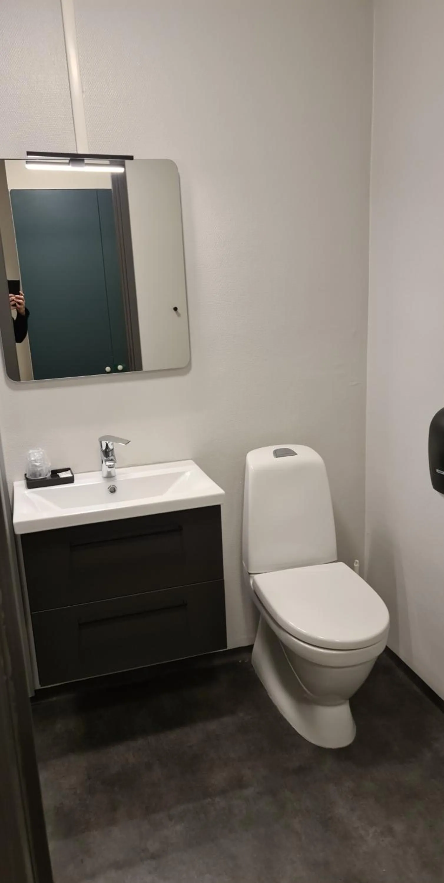 Bathroom in Vardø Hotel