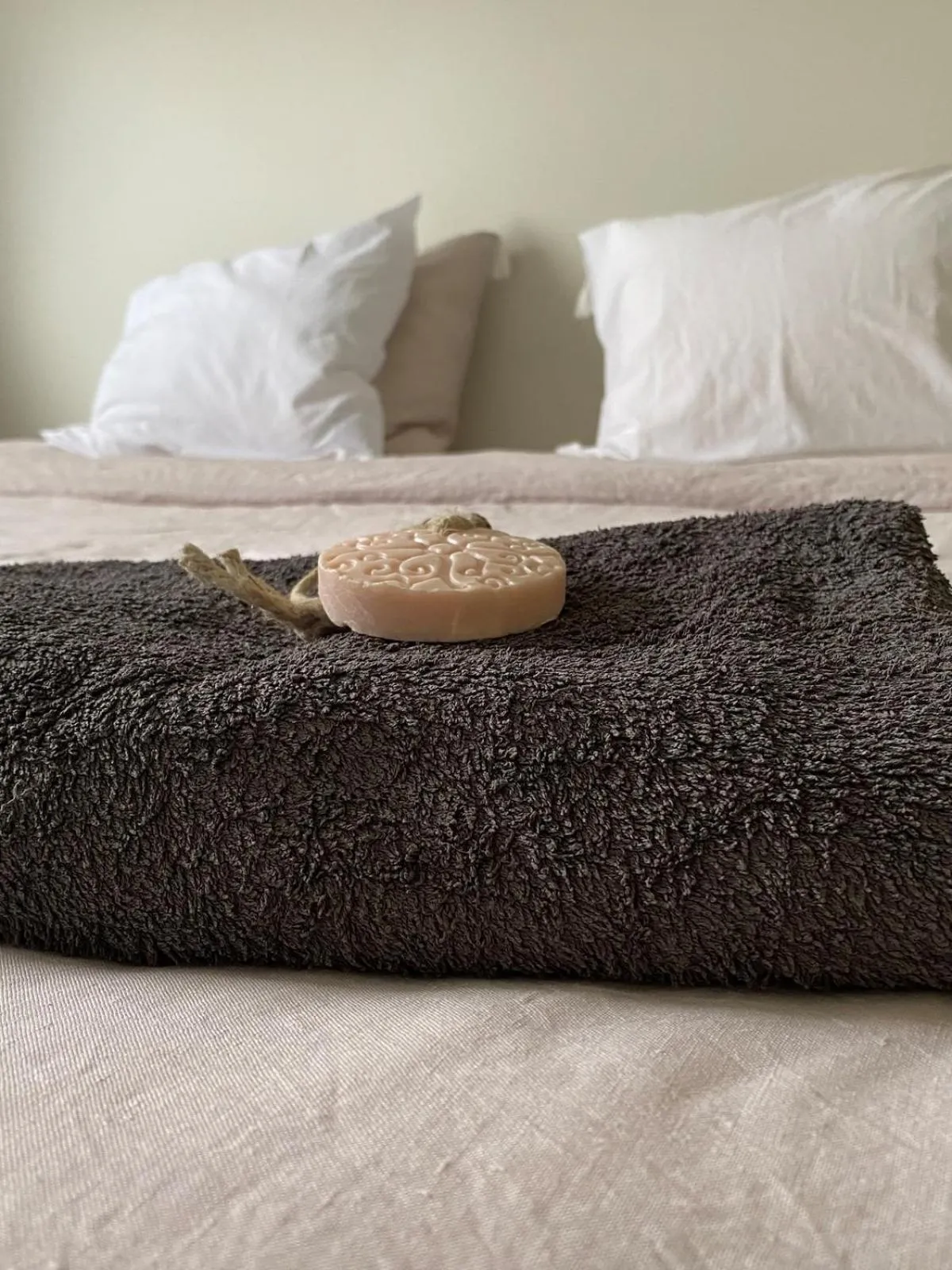 Bed in Slapen bij Uppruna