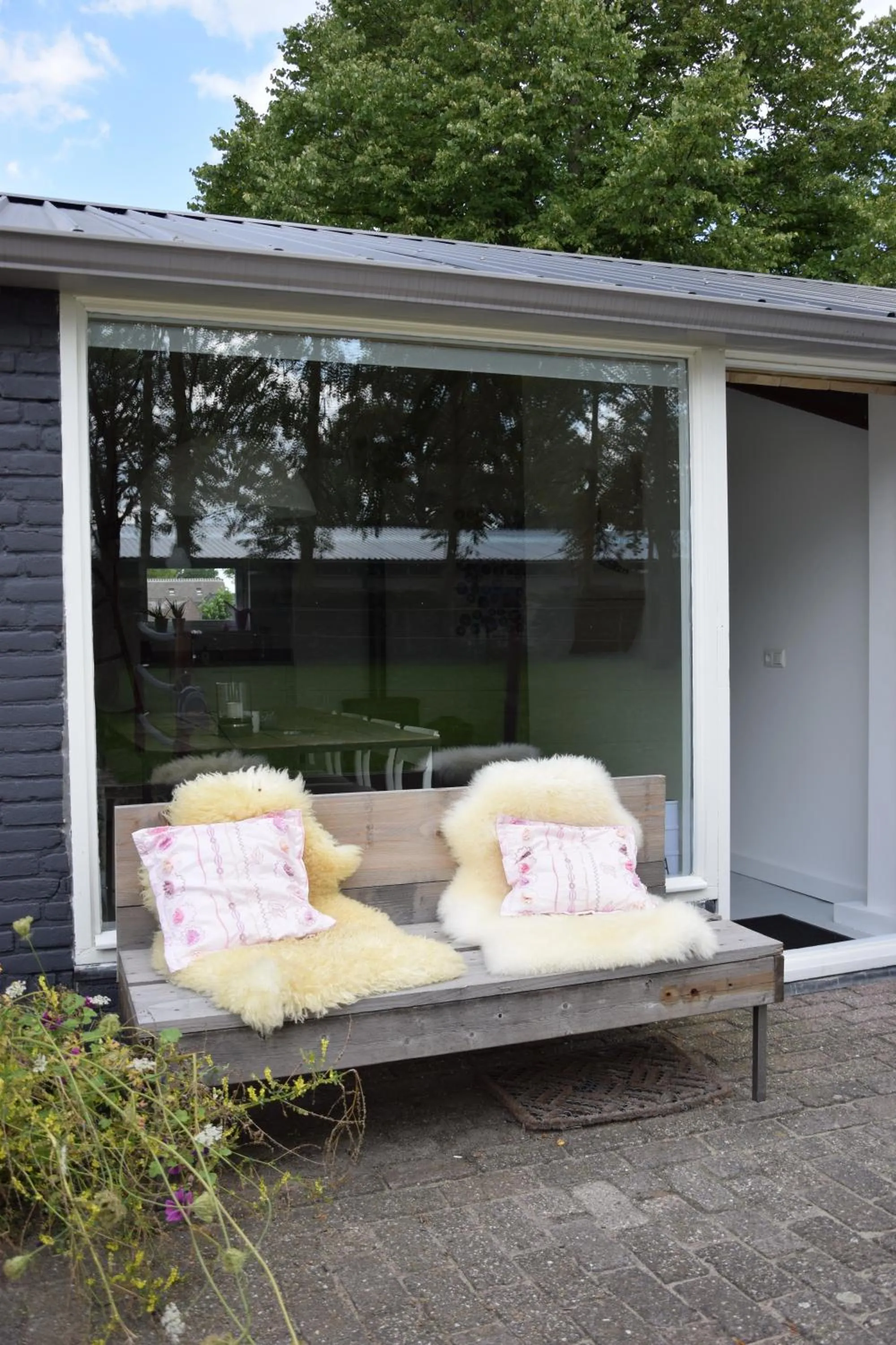 Property building in Slapen bij Uppruna