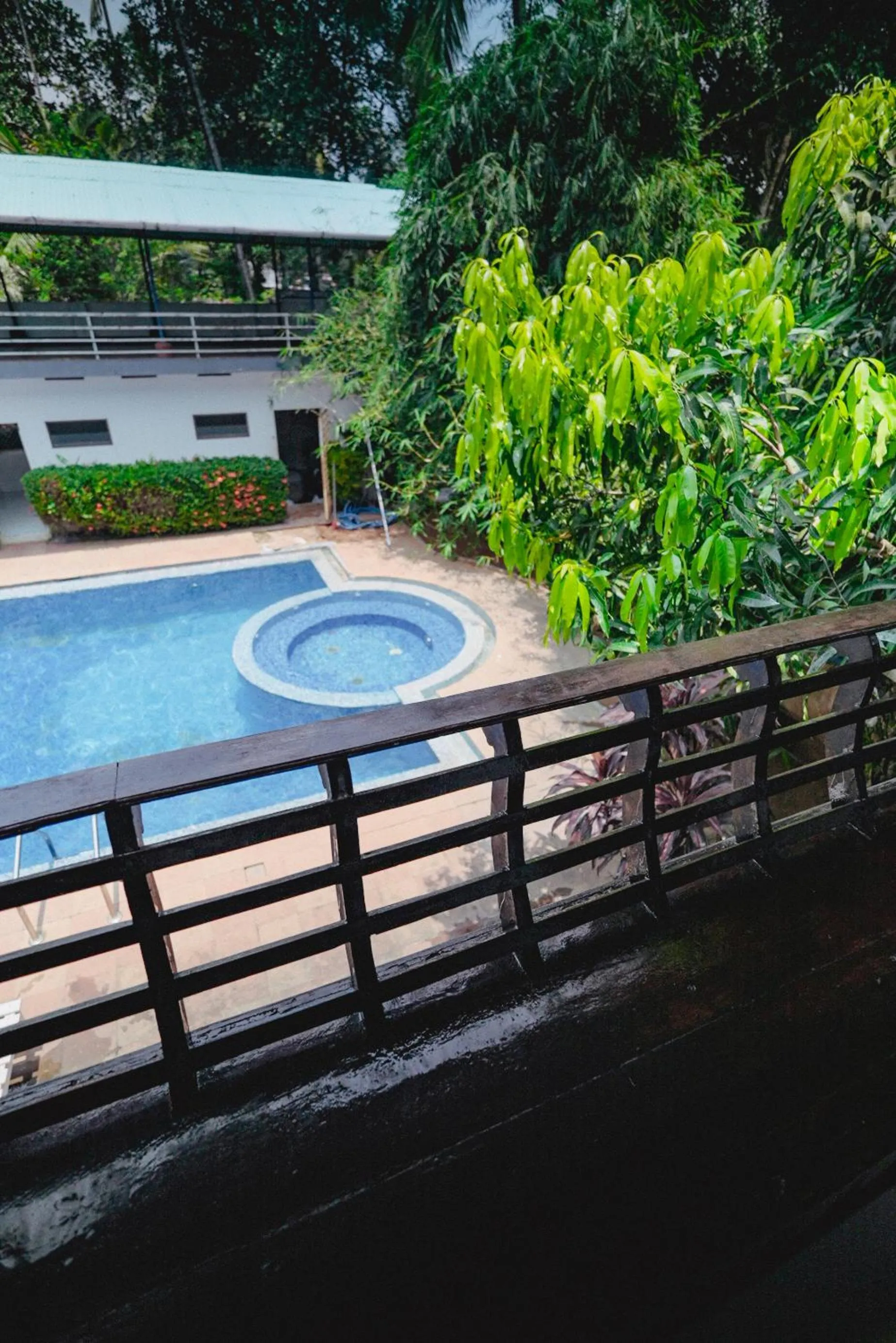 Pool view in Raja Park Beach Resort
