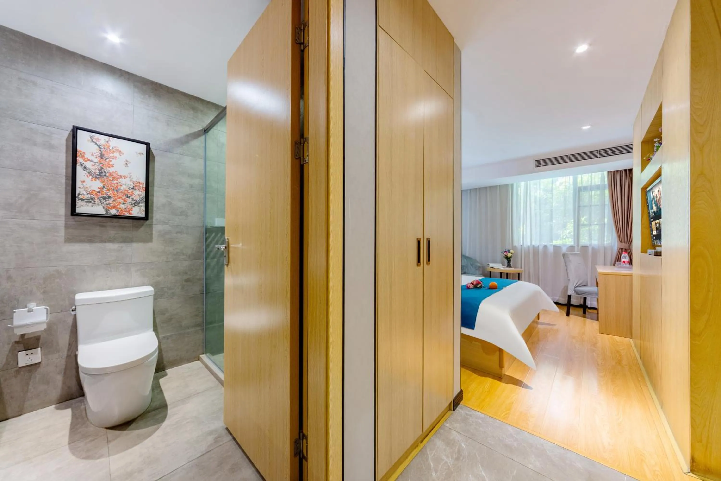 Shower in Guangzhou Hongcheng Hotel