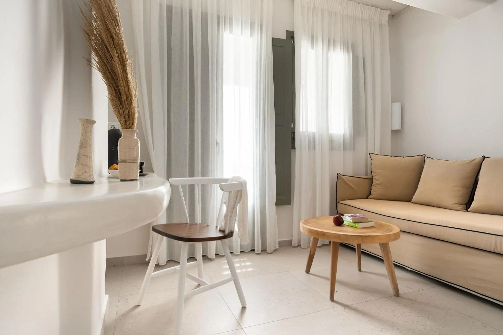 Living room in Melidron Hotel & Suites