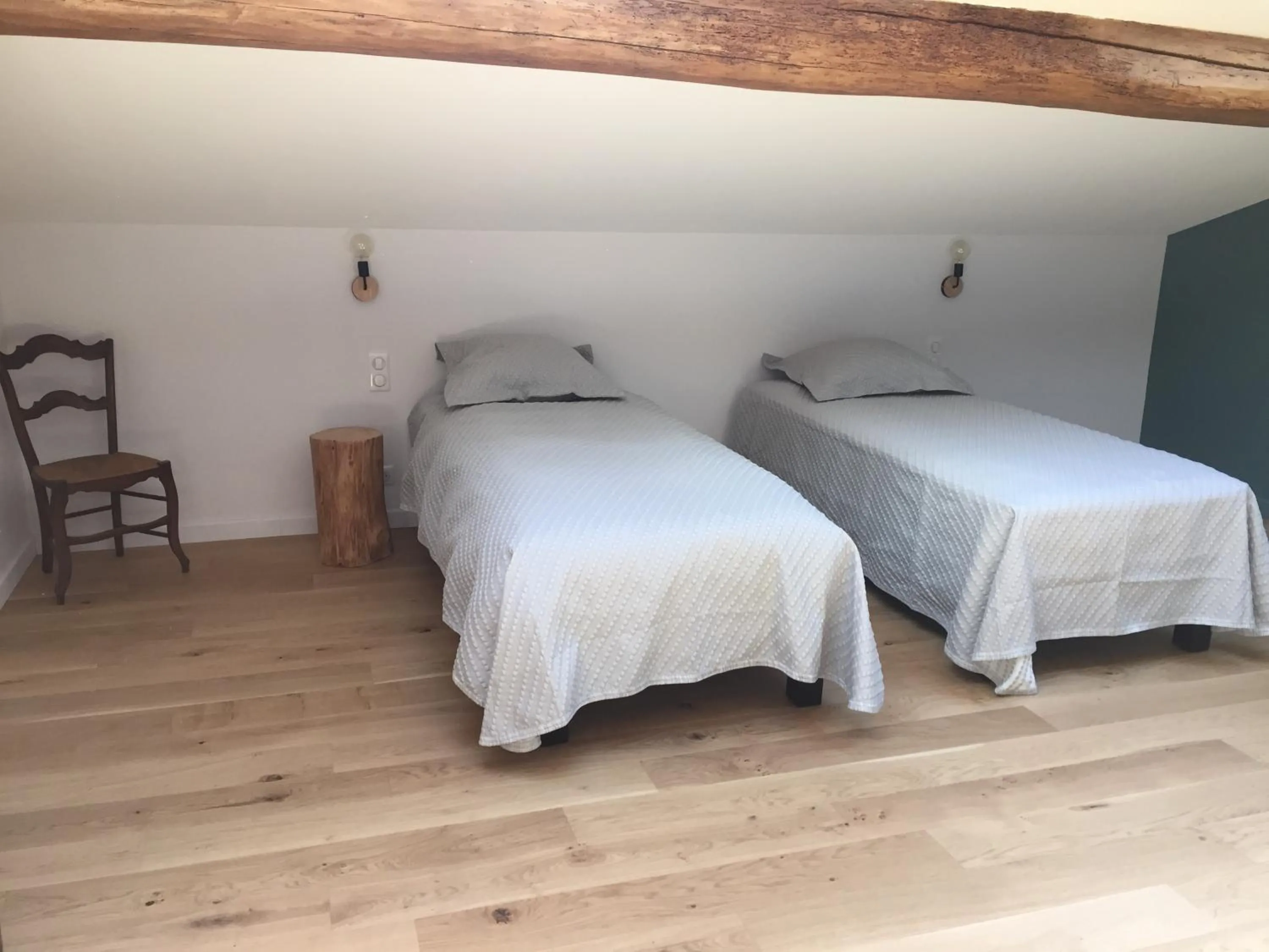 Bedroom, Bed in La Garoffe