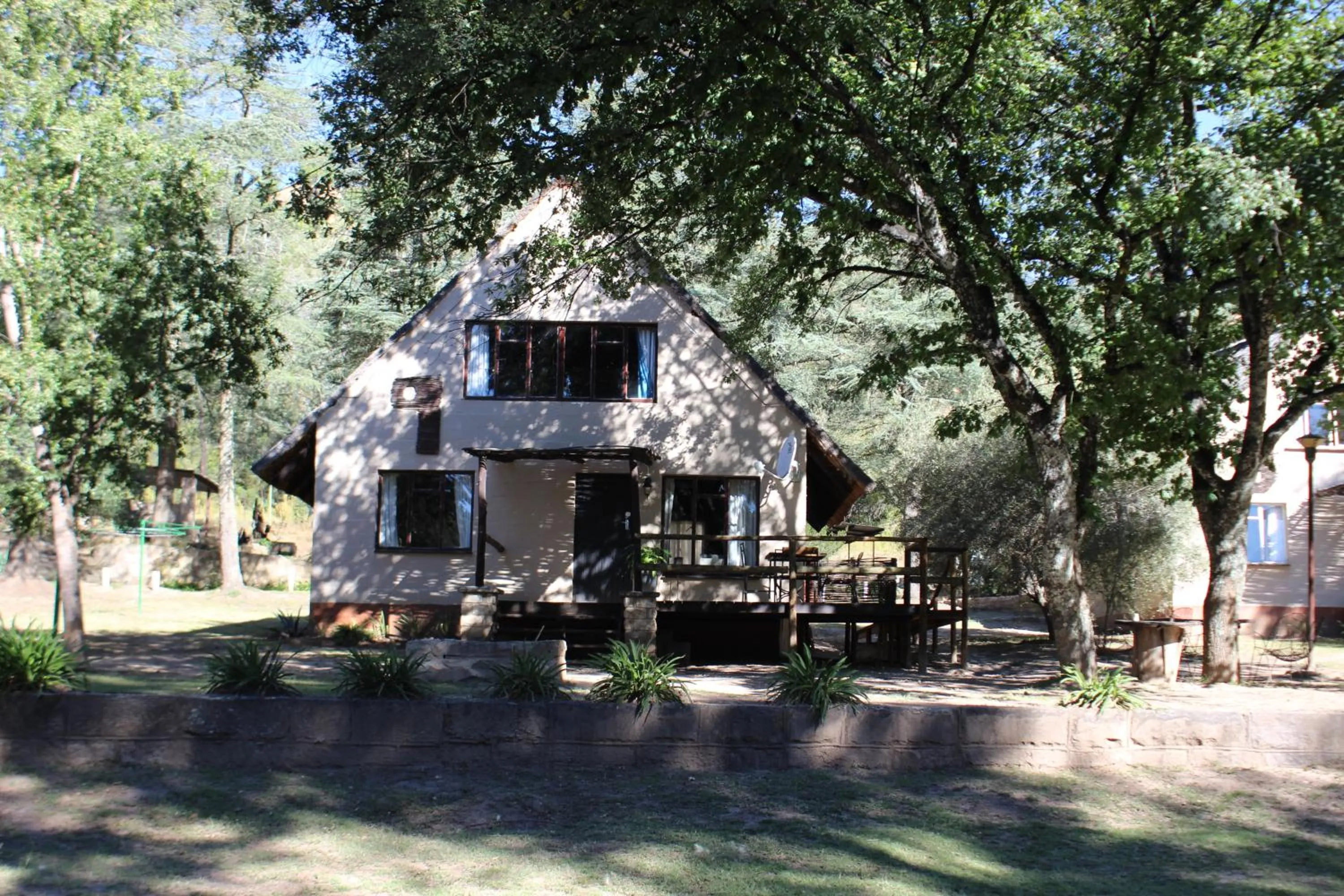 Property building in Little Rock Resort
