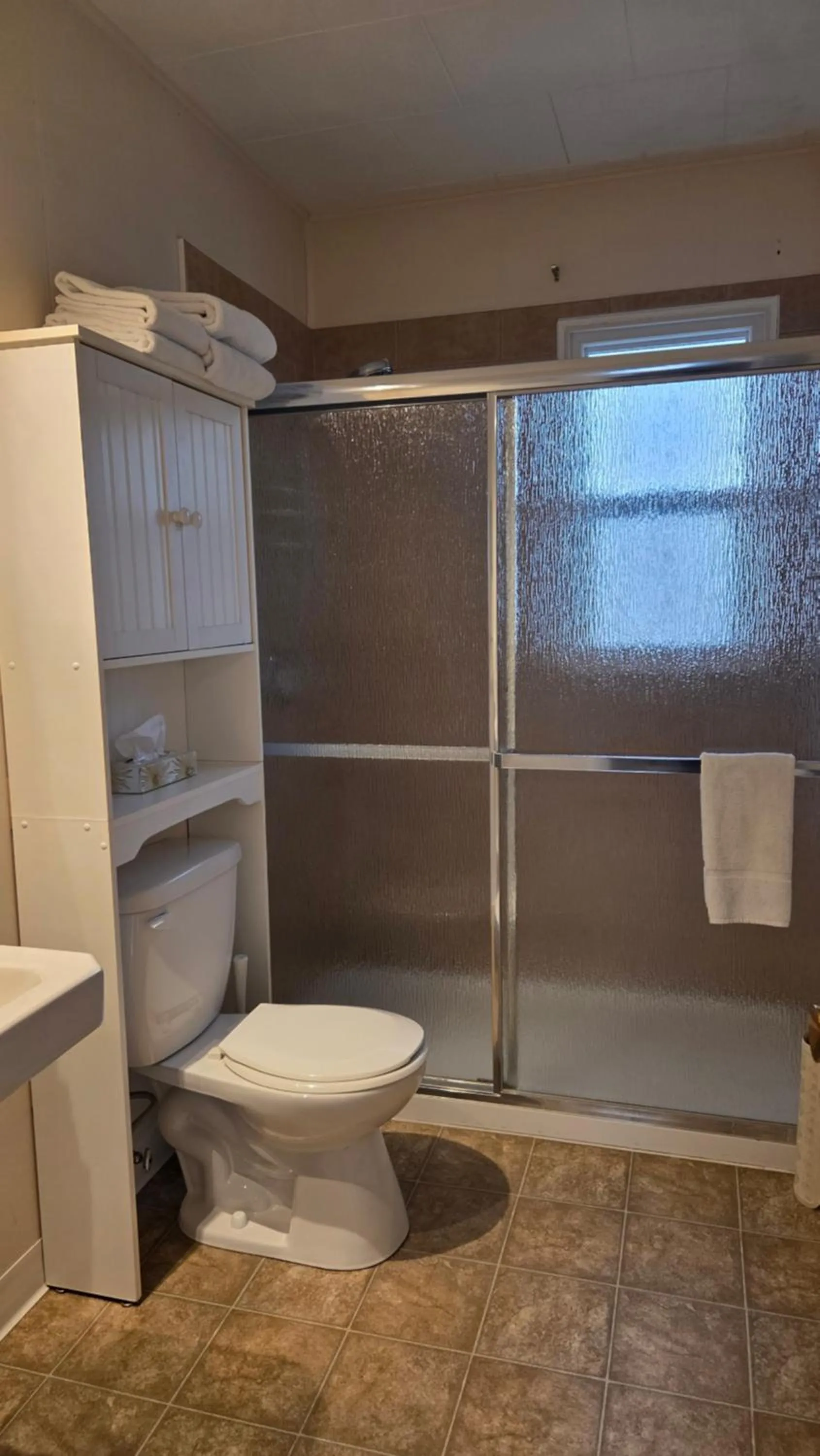 Shower in Lido Motel