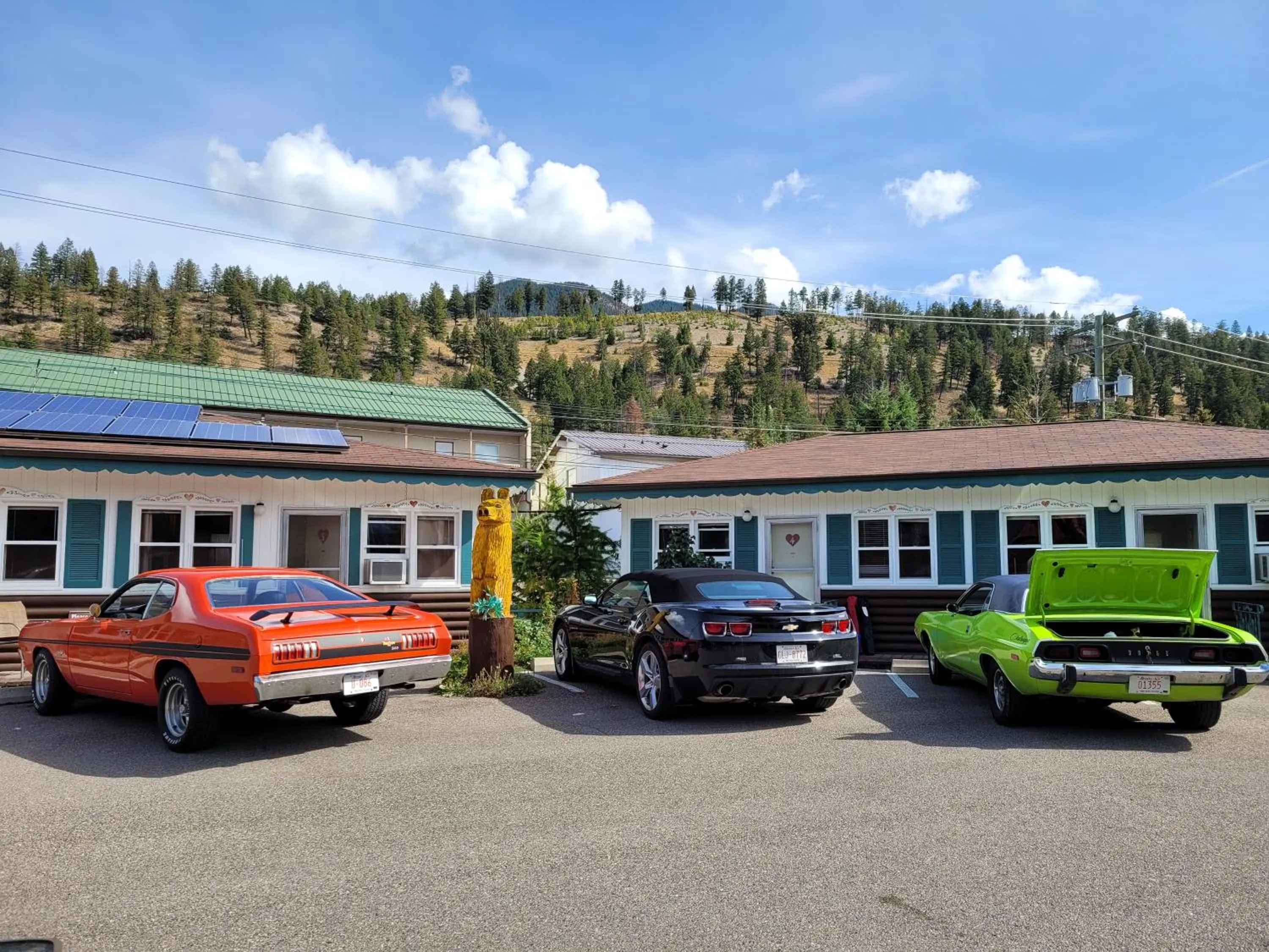 Parking in Lido Motel