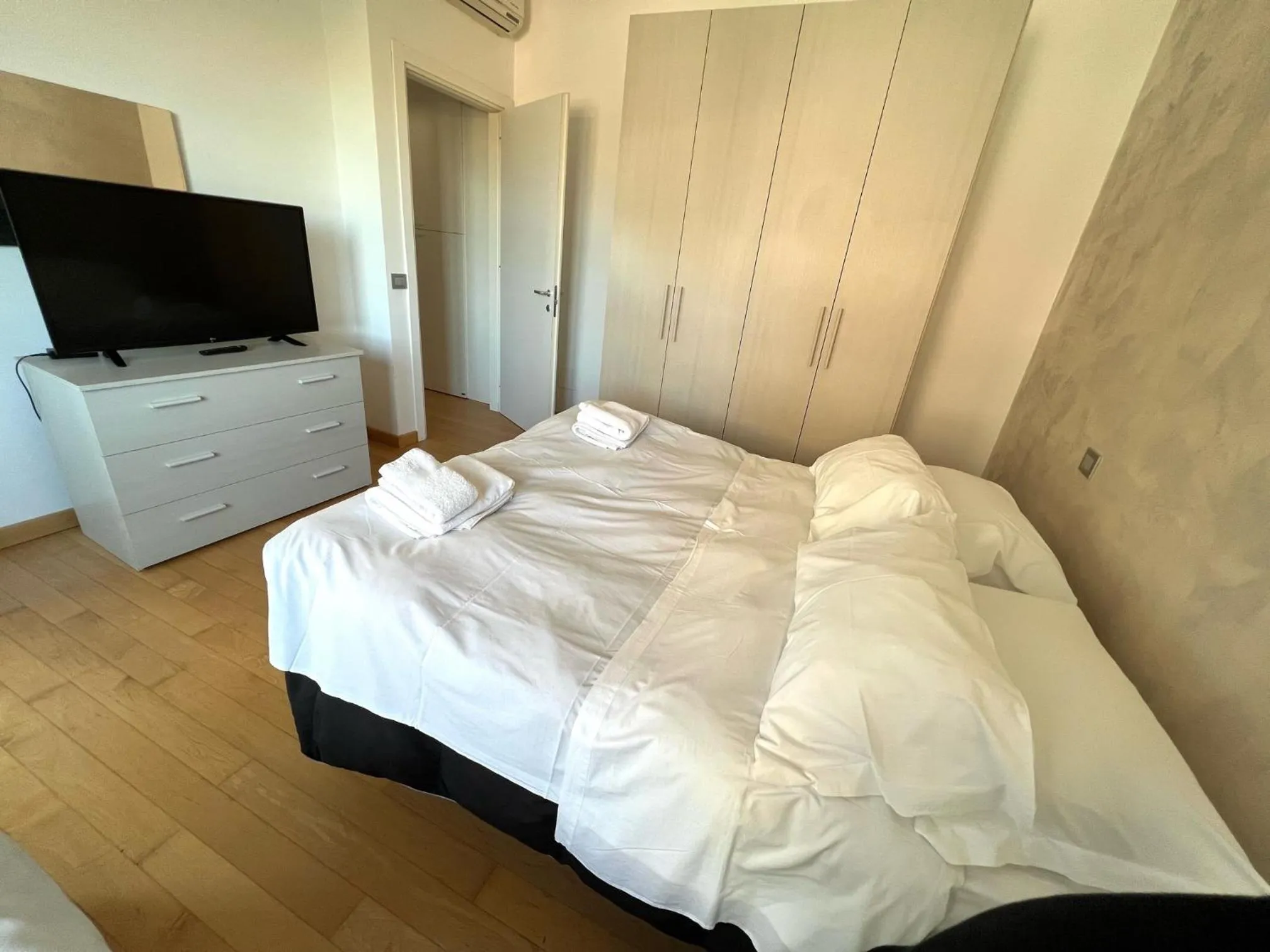 Bedroom, Bed in Luciano Laterani Guest House