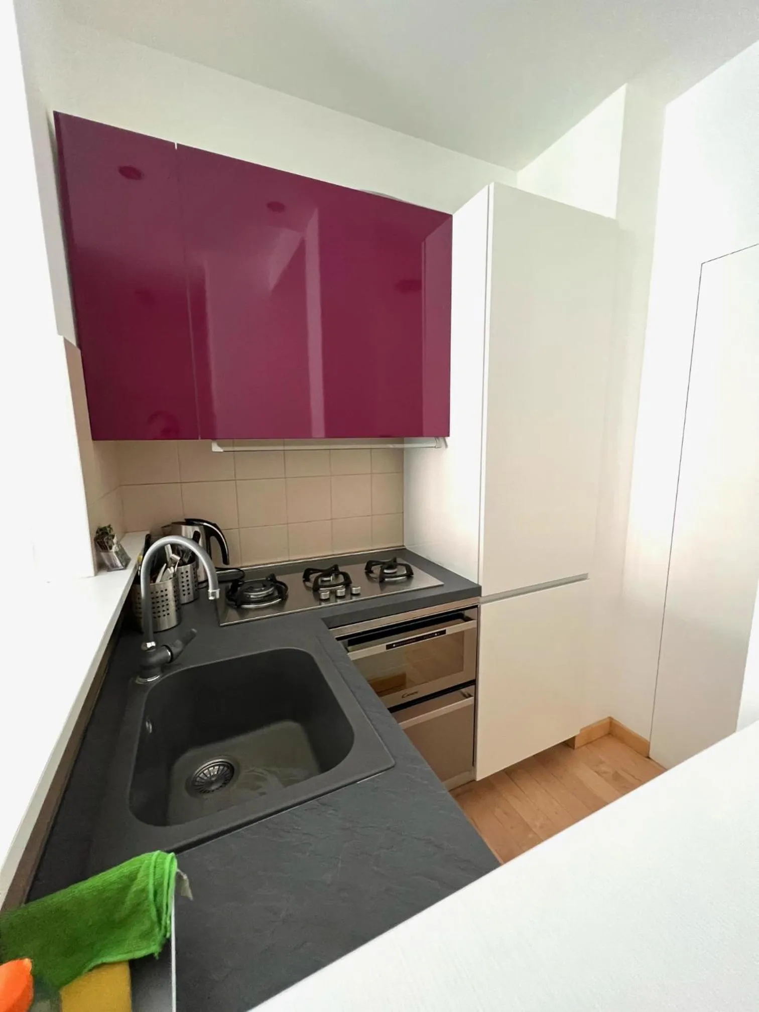 Kitchen or kitchenette in Luciano Laterani Guest House