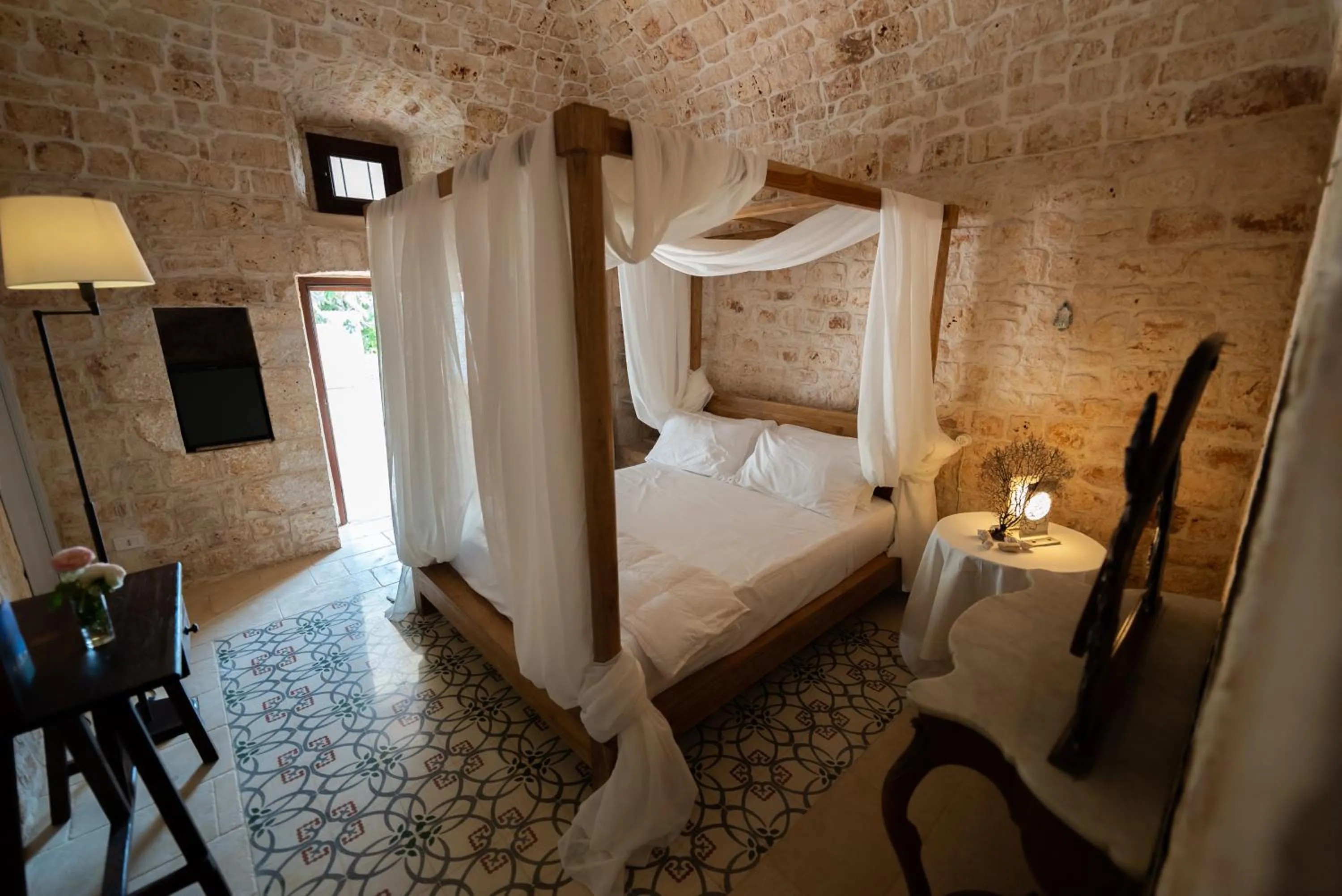 Bed in Masseria Montepaolo Dimora di Charme