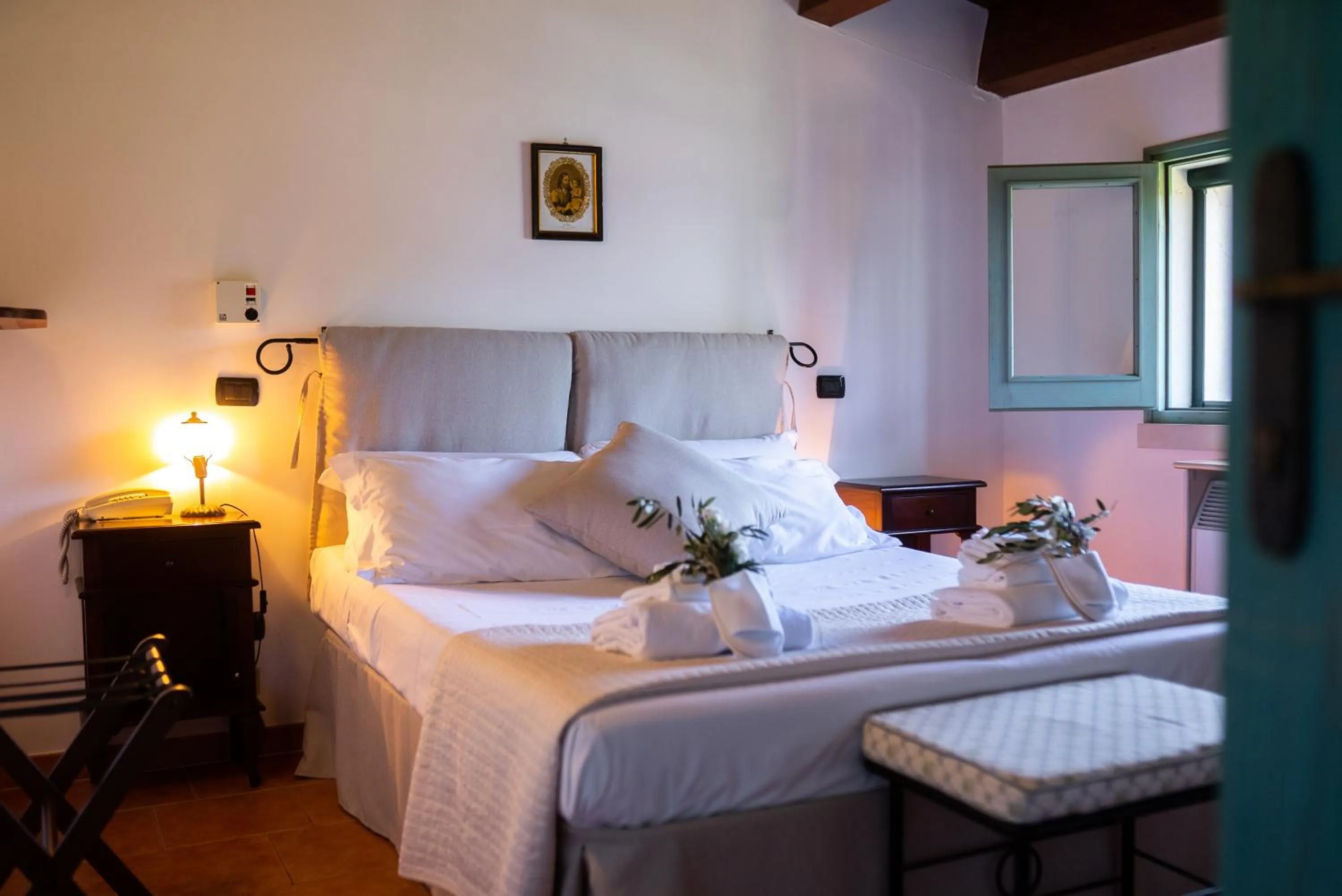 Bed in Masseria Montepaolo Dimora di Charme