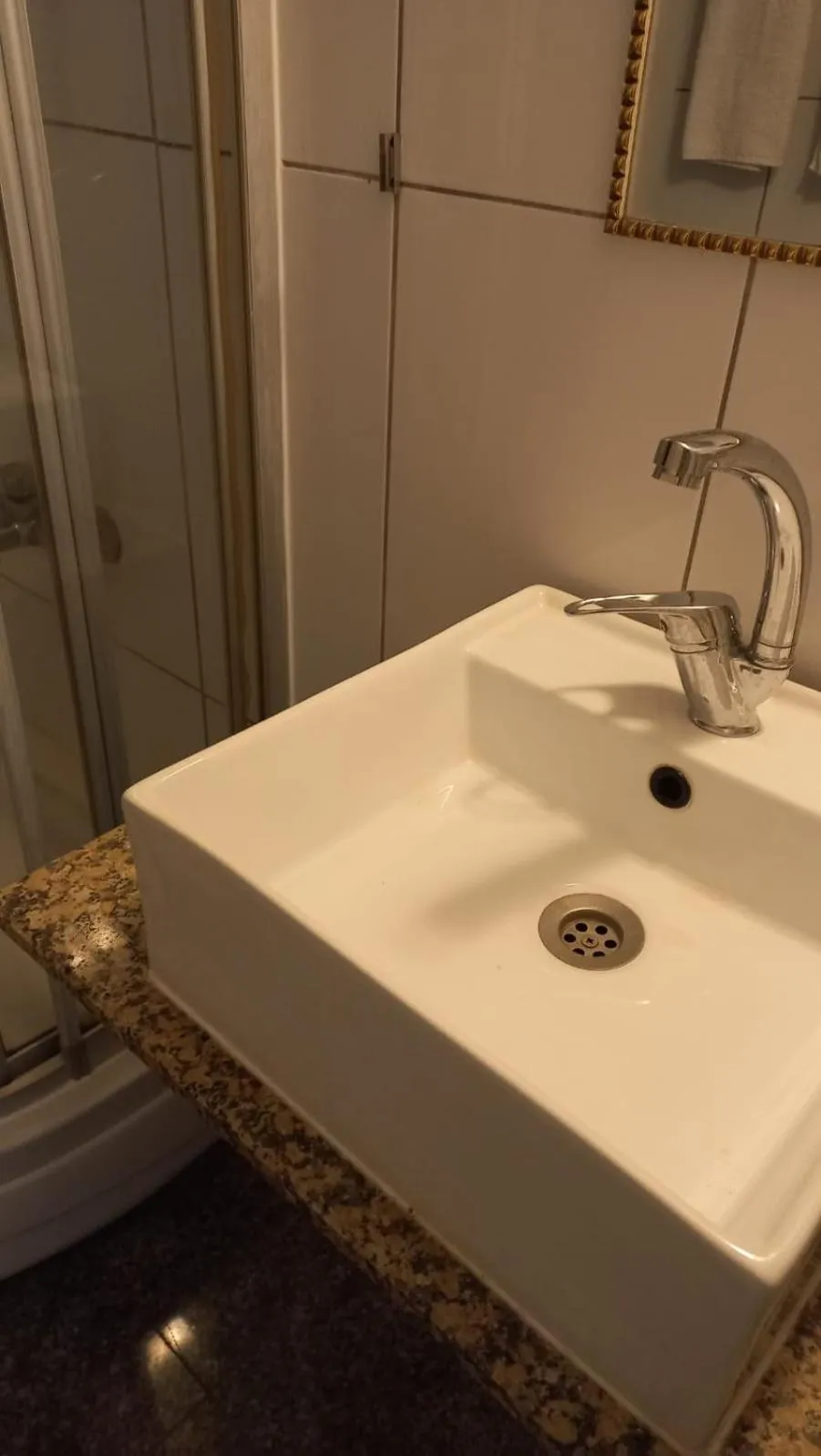 Bathroom in Atalla Hotel