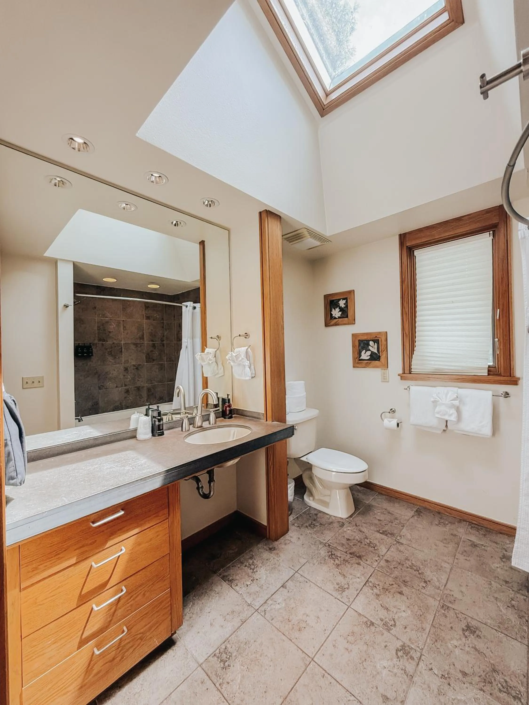 1886 Crescent Hotel and Spa