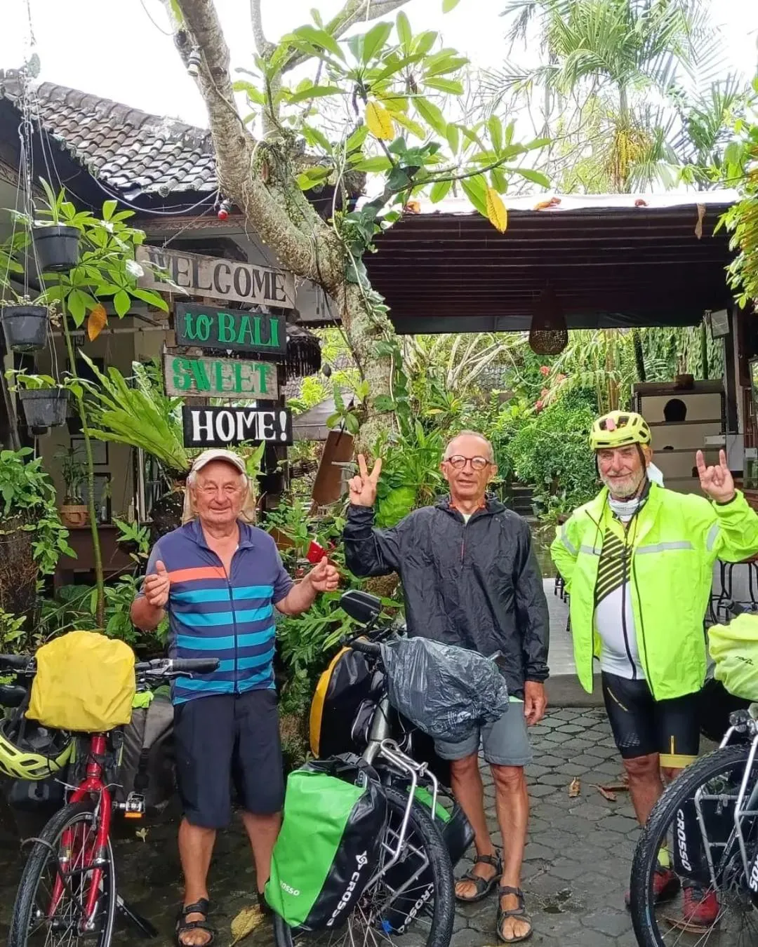 Day in Coliving Bali SWEET HOME Kost Lengkap di Tabanan Kota