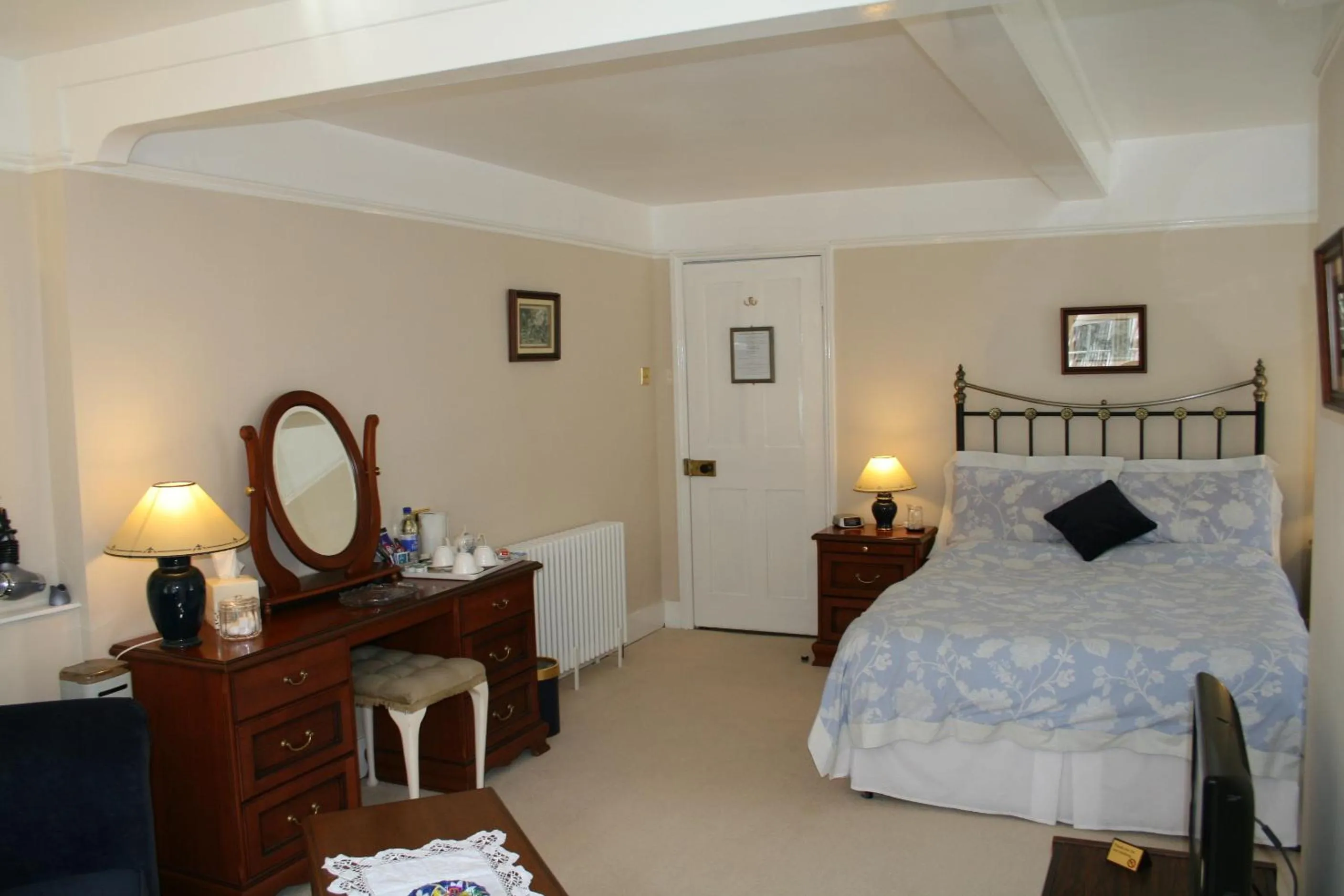 Bedroom, Bed in Clayhill House Bed & Breakfast
