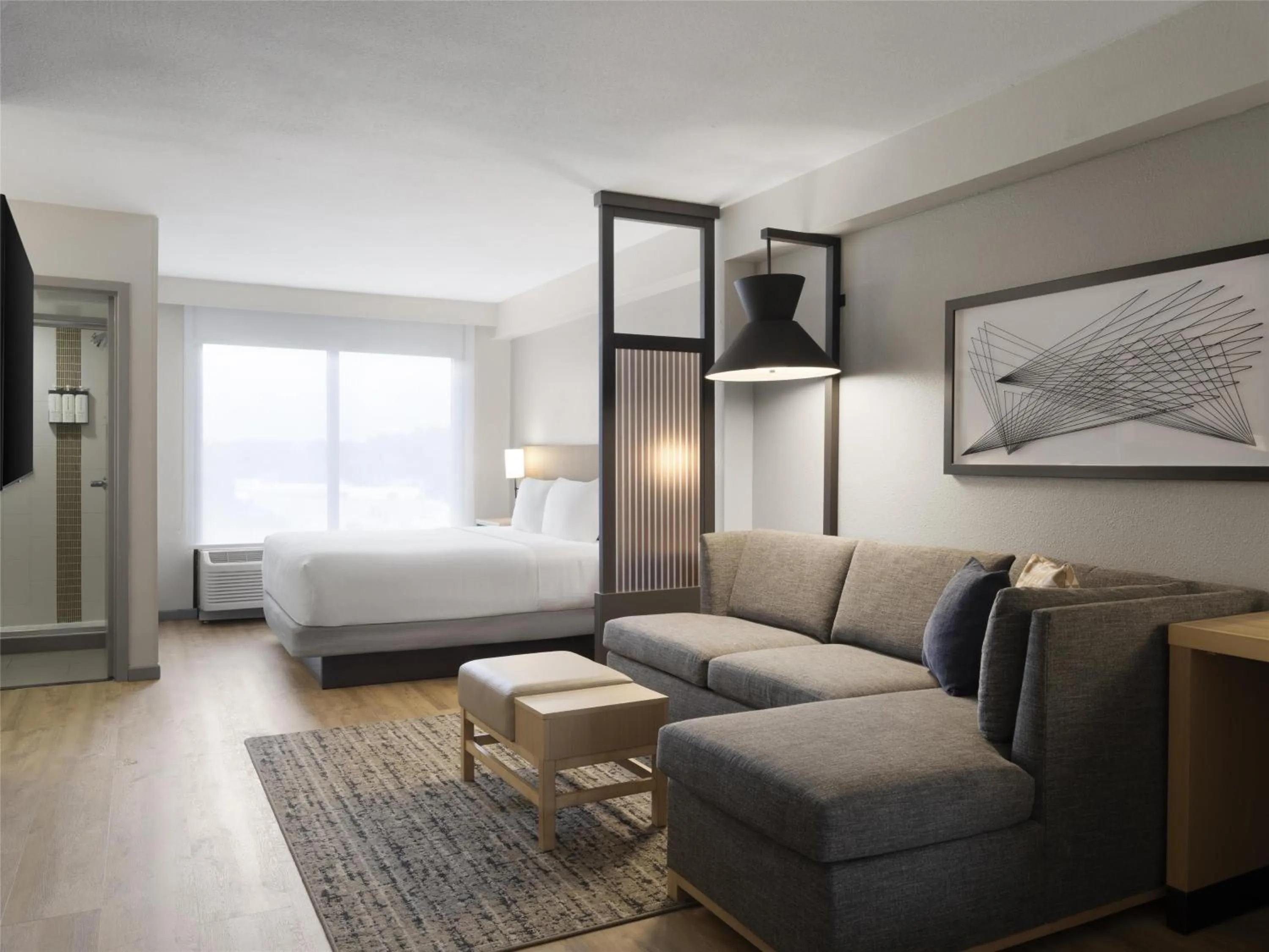 Bedroom, Bed in Hyatt Place Topeka