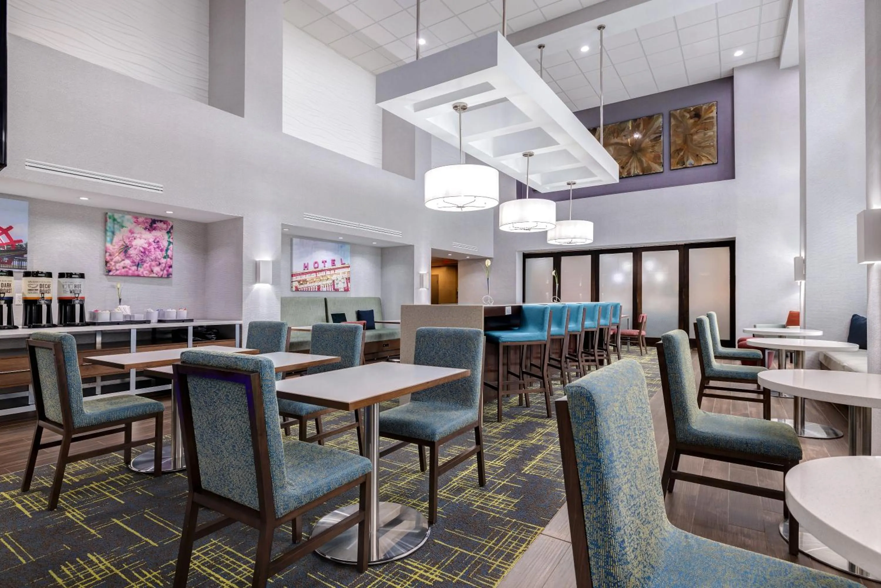 Lobby or reception in Hampton Inn & Suites Shreveport