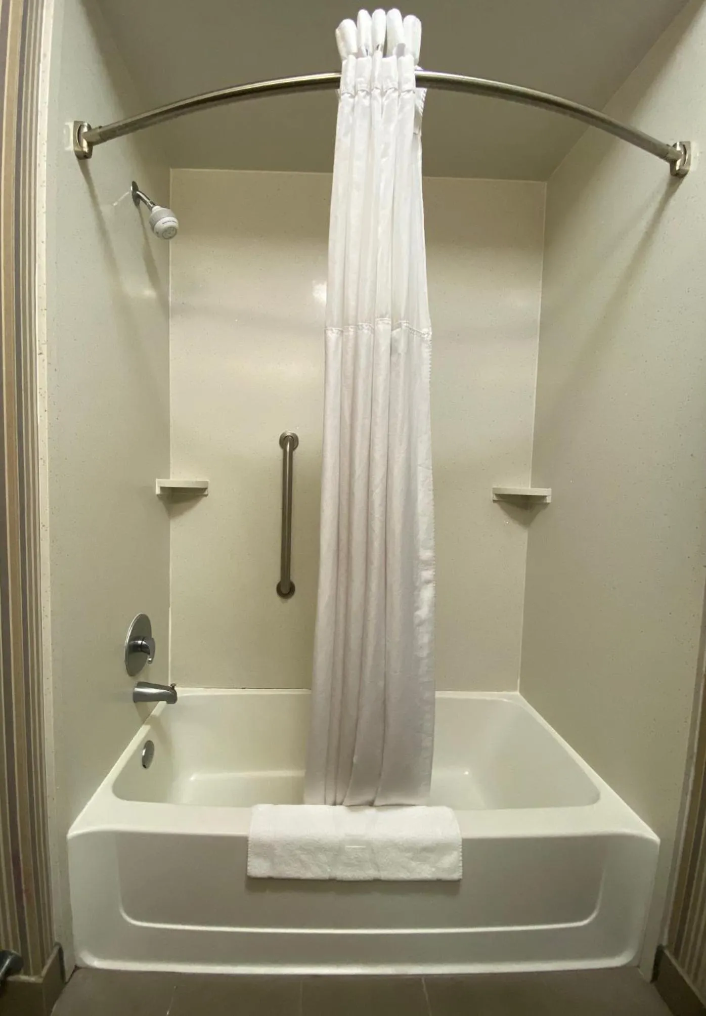 Bath in Hampton Inn by Hilton Leesville Fort Johnson