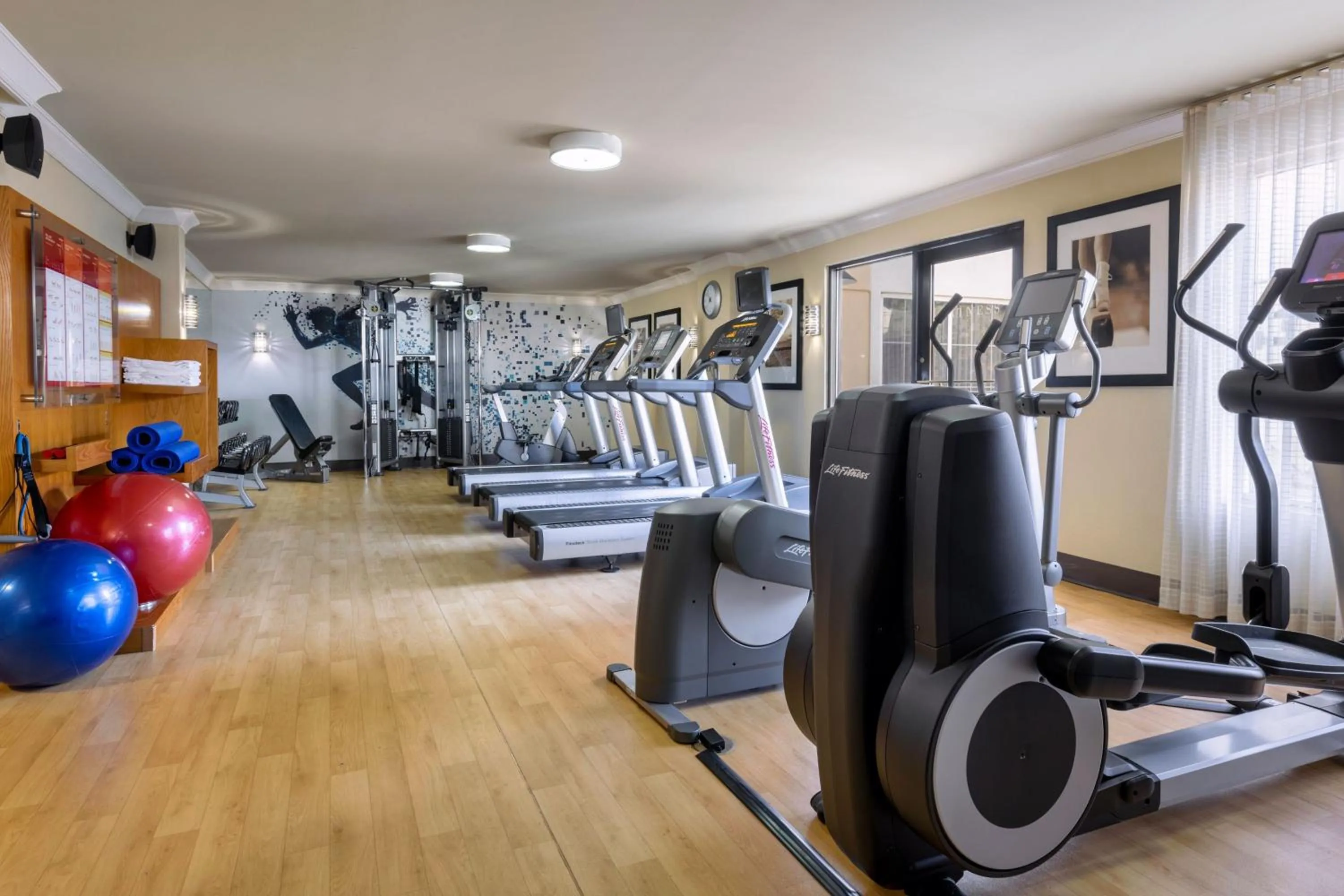 Fitness centre/facilities in Sheraton Atlanta Perimeter North