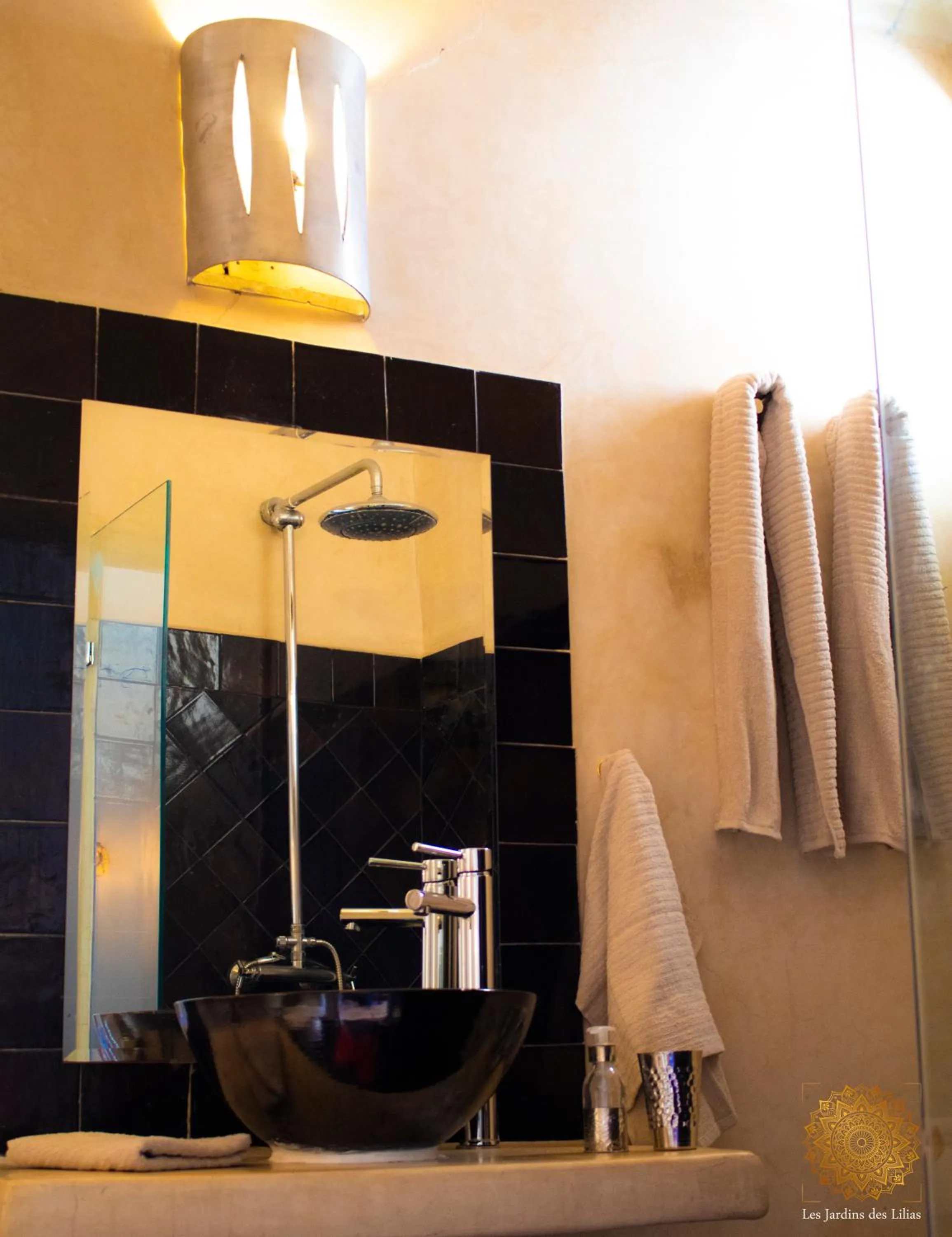 Bathroom in Riad Les Jardins des Lilas