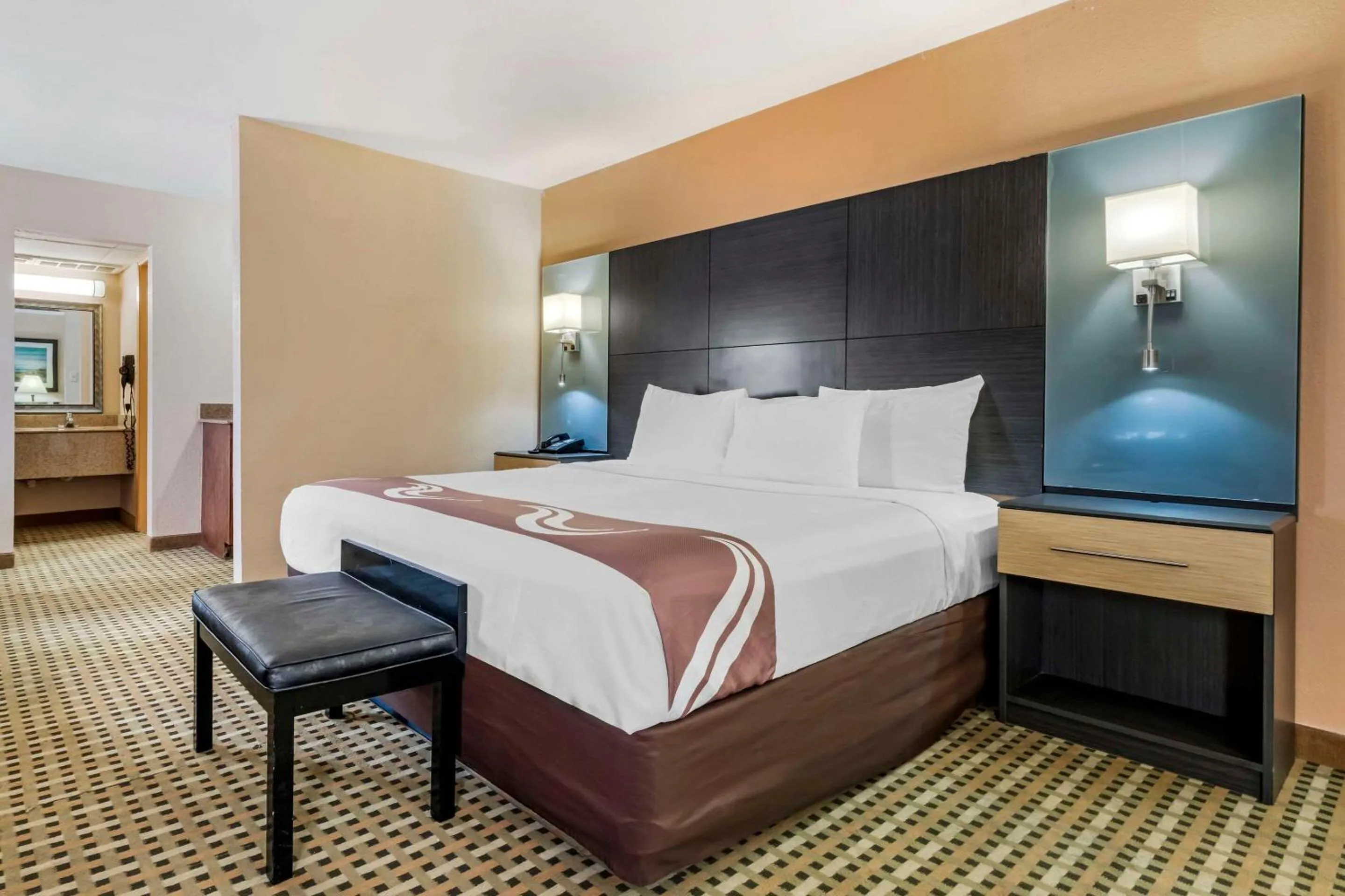 Bedroom, Bed in Quality Inn Amarillo West near Medical Center