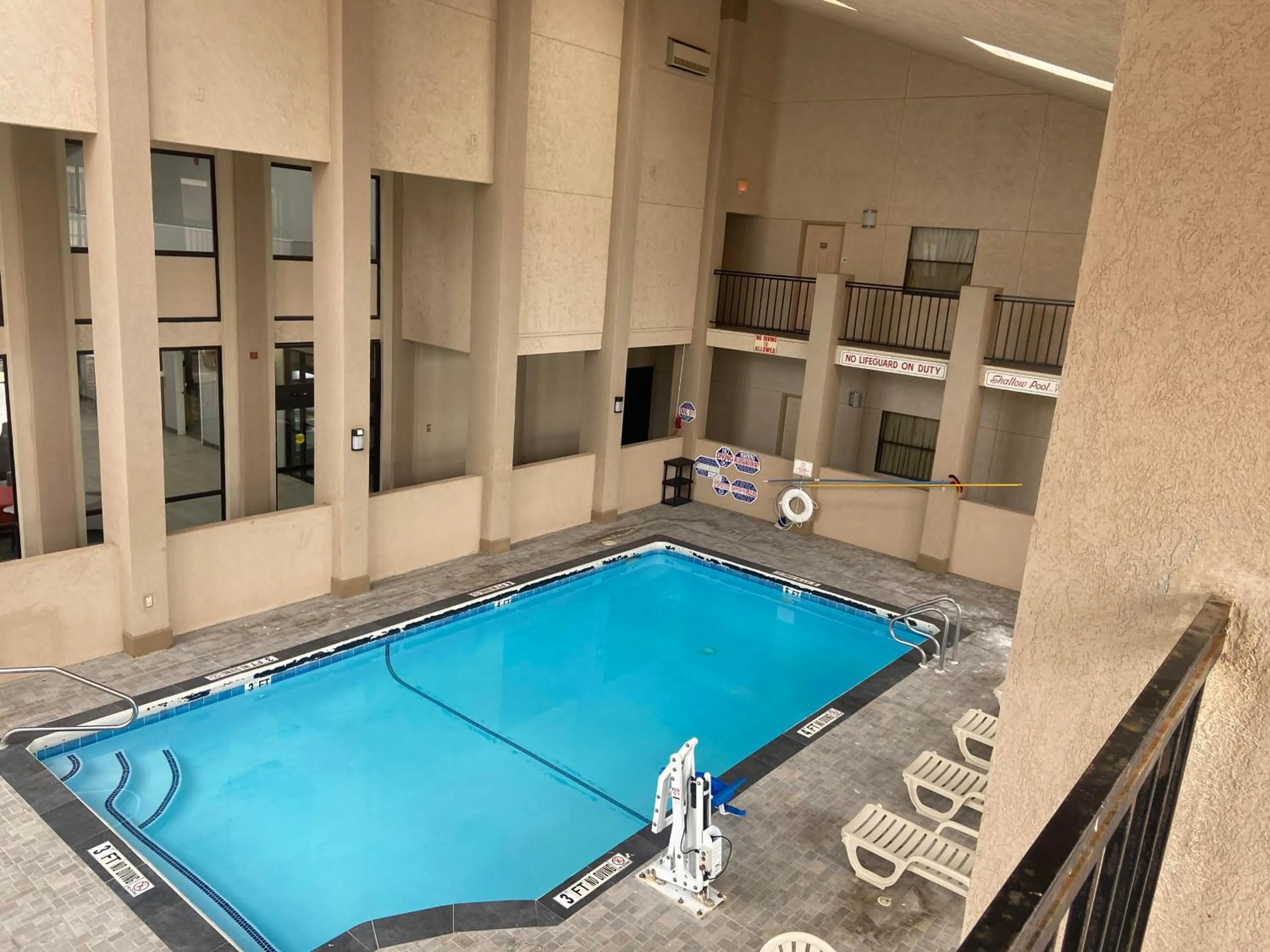 Swimming pool in Quality Inn Amarillo West near Medical Center