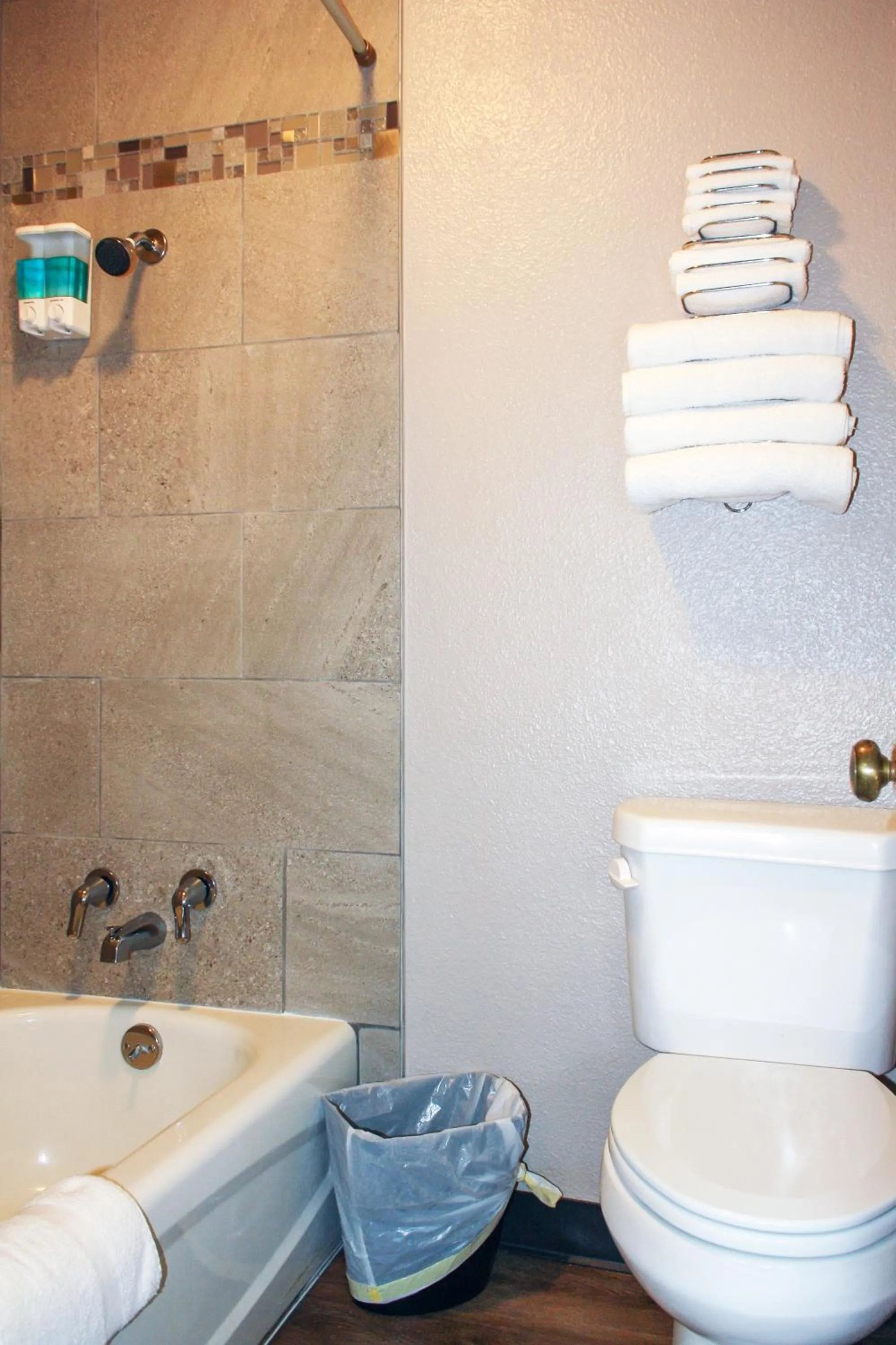 Shower in Zwolle Inn