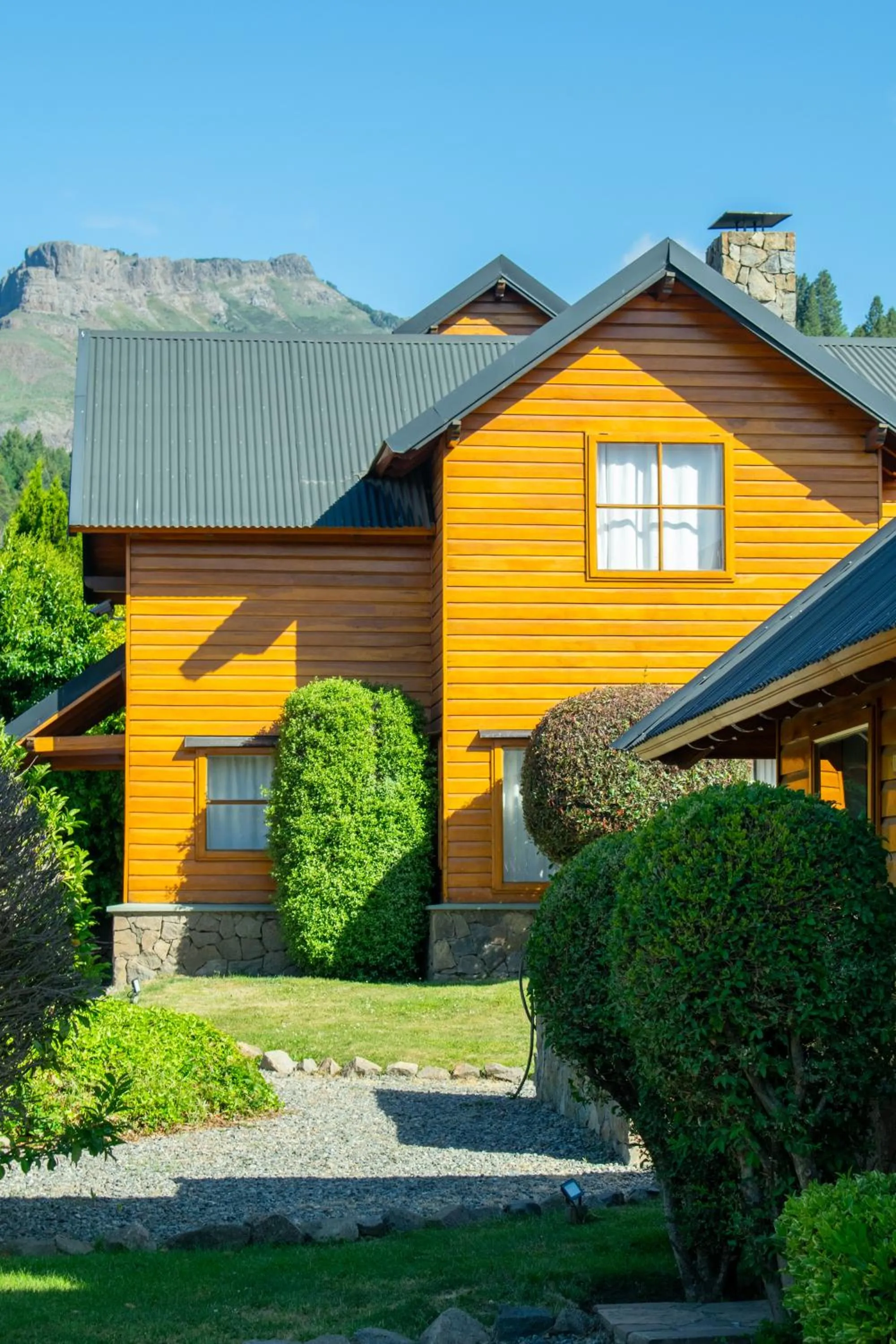 Hosteria y Cabañas Posada Quinen