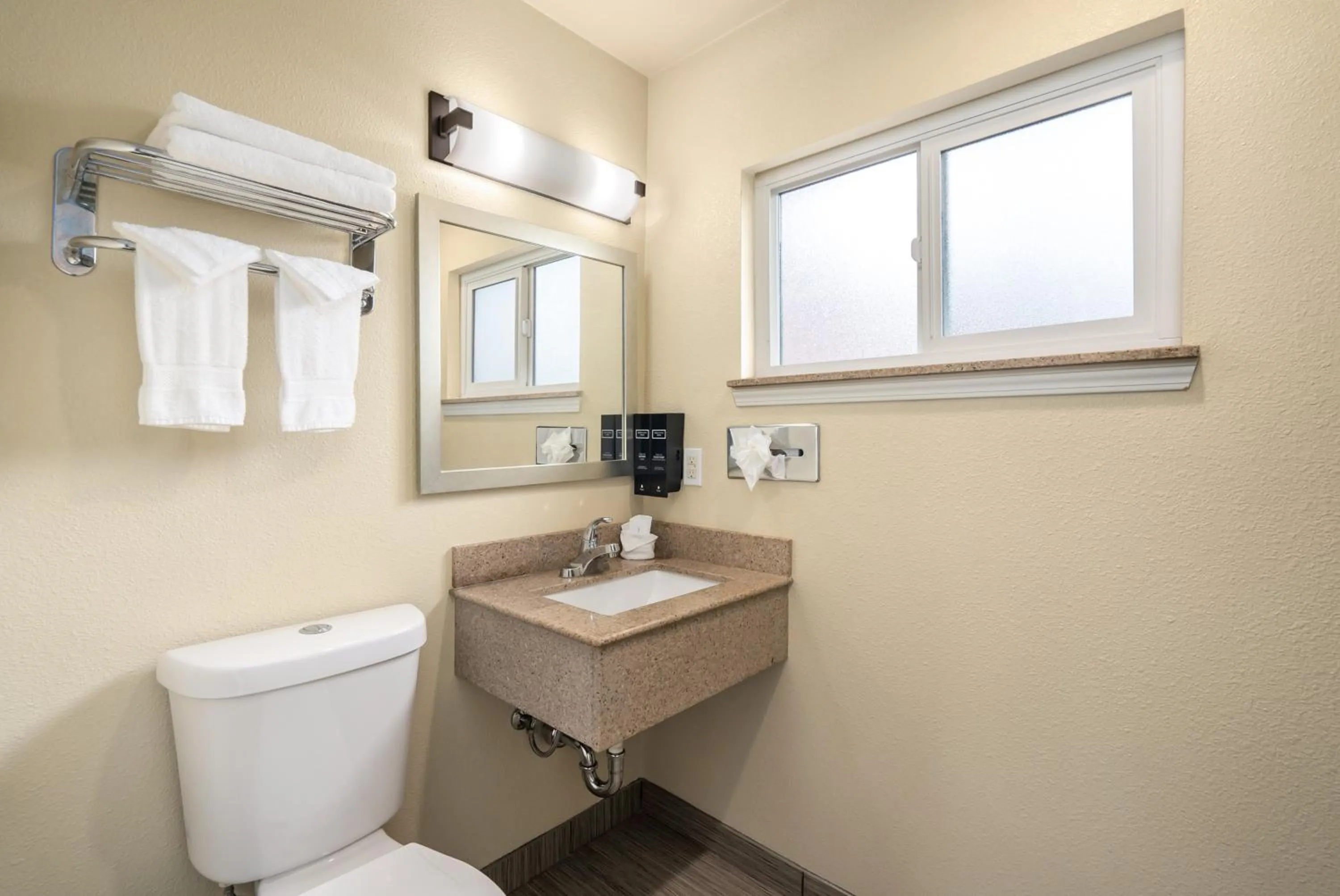 Avenue Inn Downtown District SLO