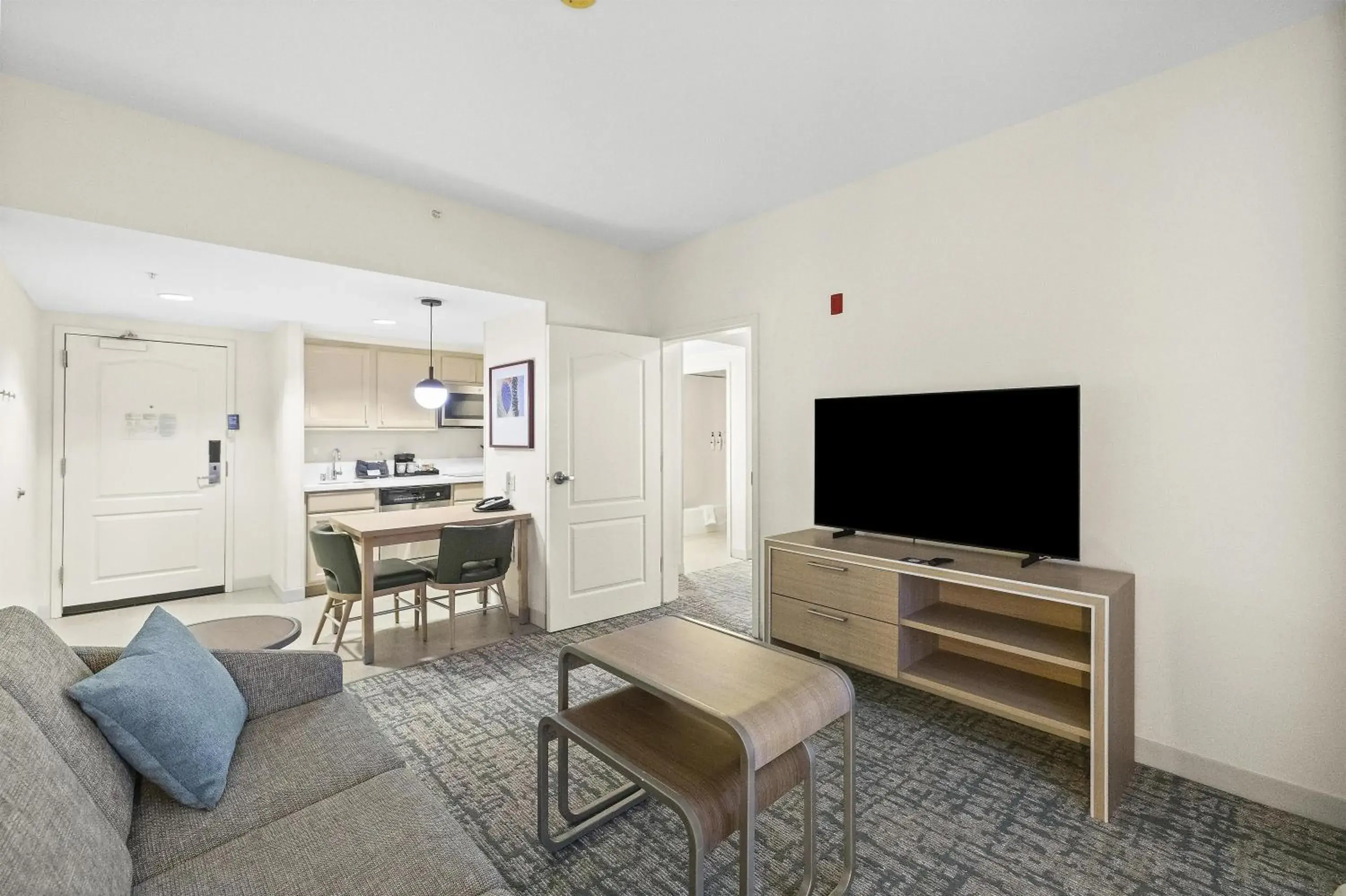 King Suite - Hearing Access/Non-Smoking in Homewood Suites Lancaster King Suite - Hearing Access/Non-Smoking in Homewood Suites Lancaster