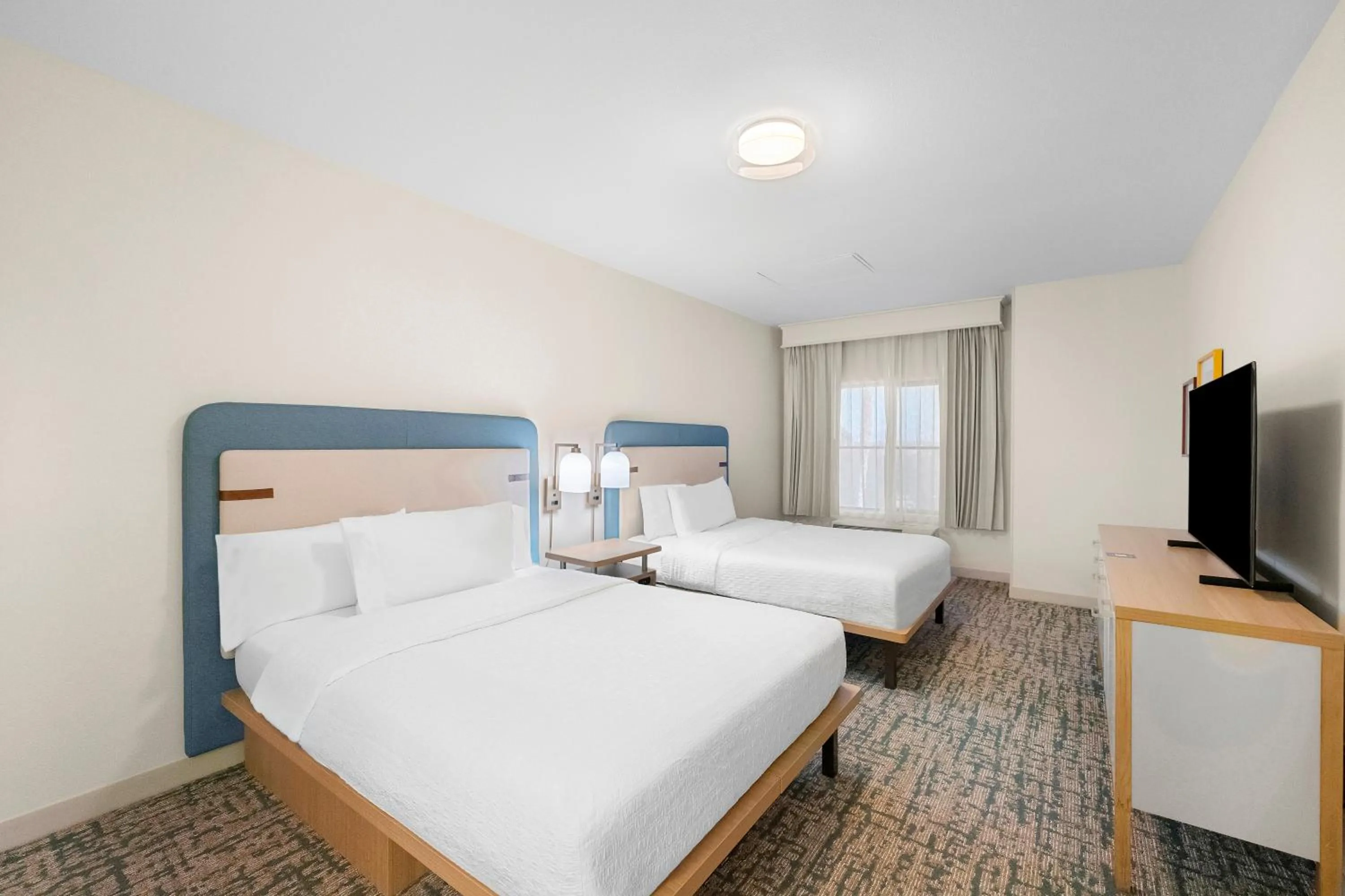 Bedroom, Bed in Homewood Suites Lancaster