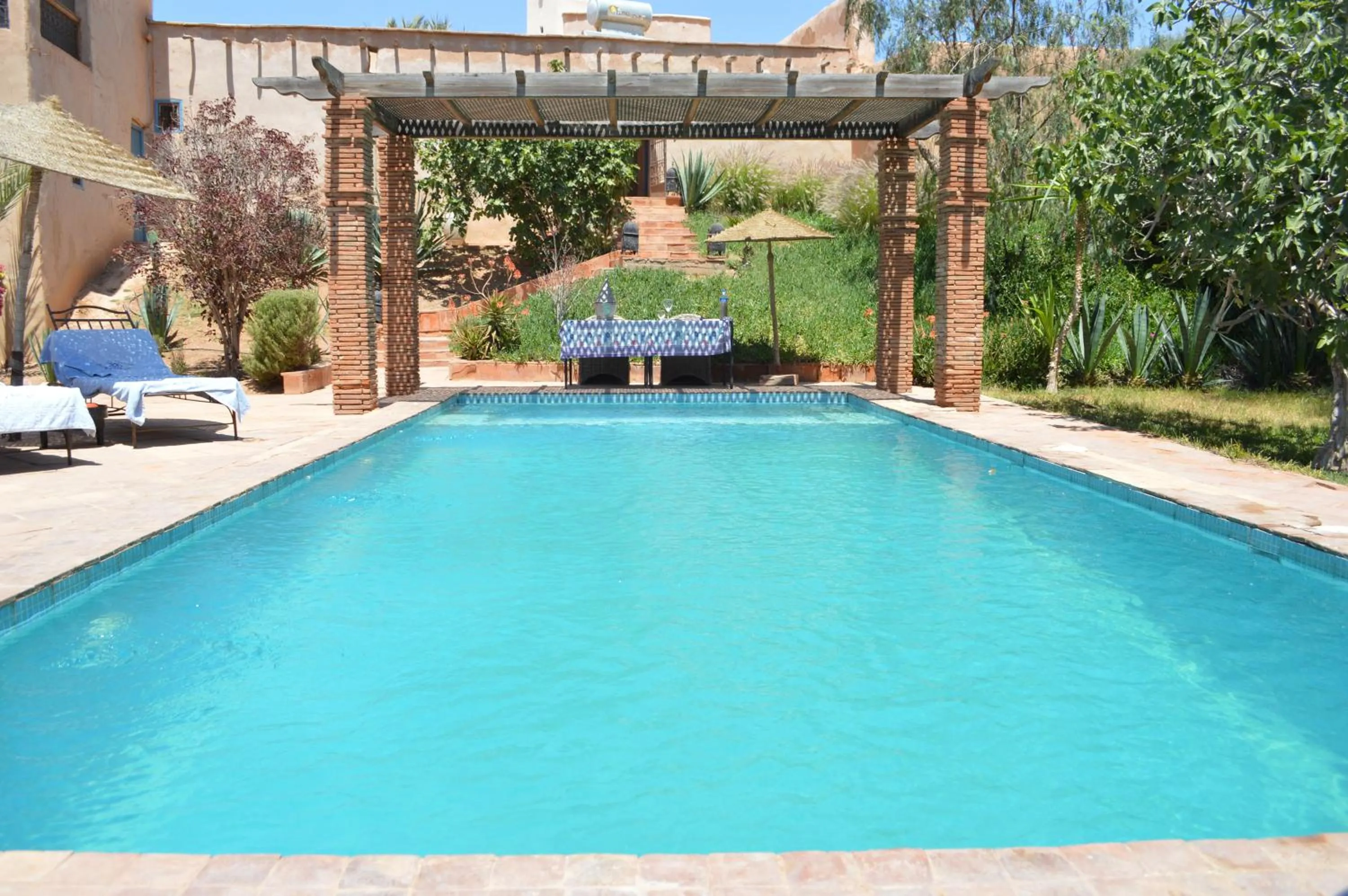 Open Air Bath in Kasbah Gousteau