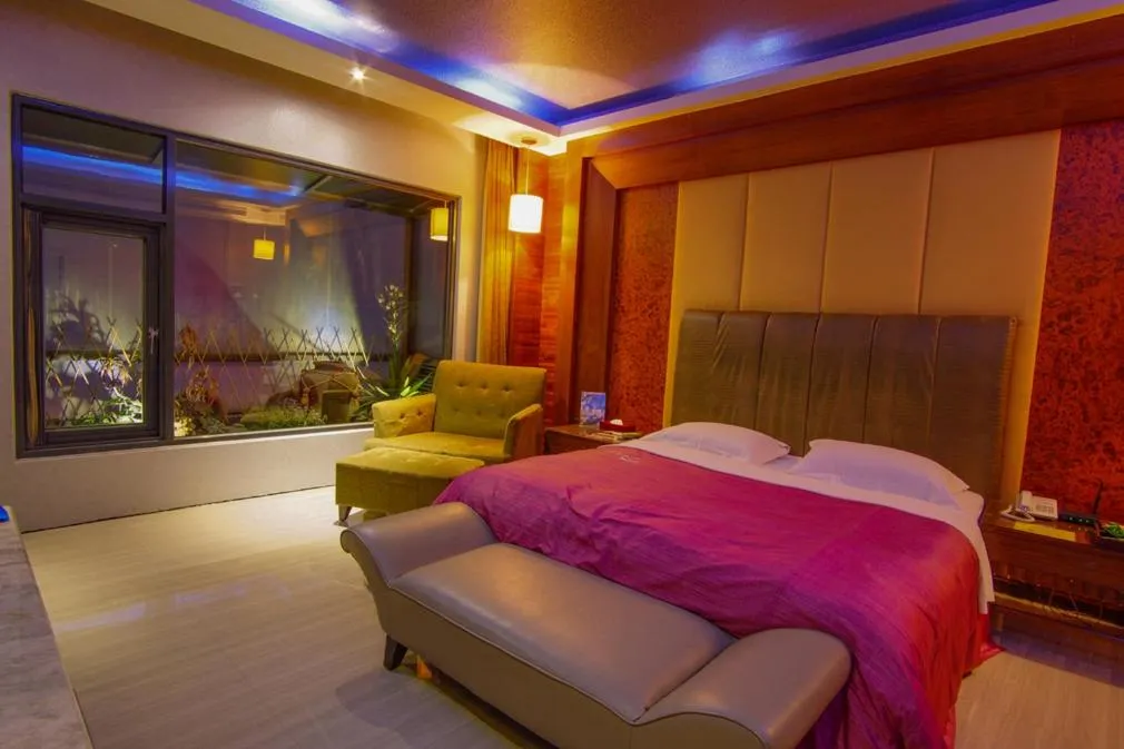 Bedroom, Bed in Water City Motel