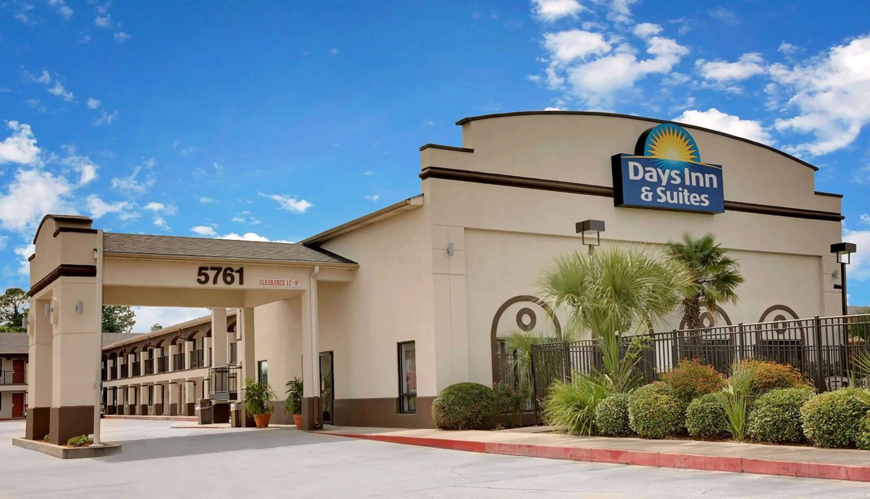 Property building in Days Inn & Suites by Wyndham Opelousas