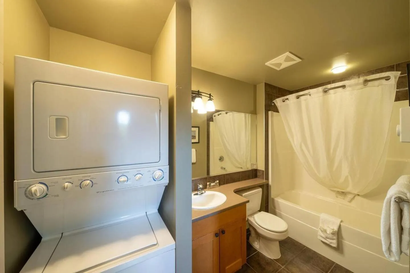 Sooke Harbour Resort & Marina