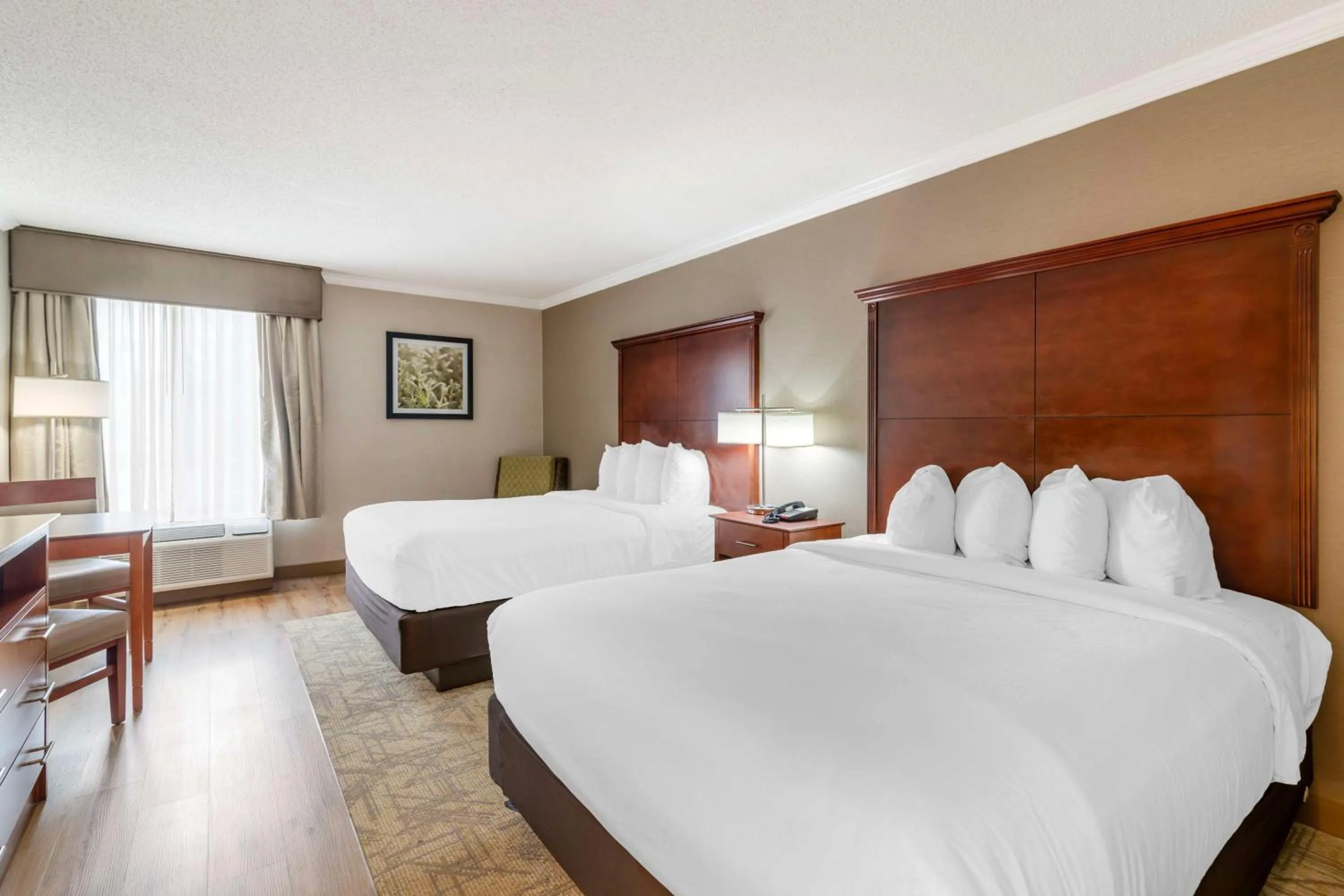 Bedroom, Bed in Best Western Liverpool-Syracuse Inn & Suites