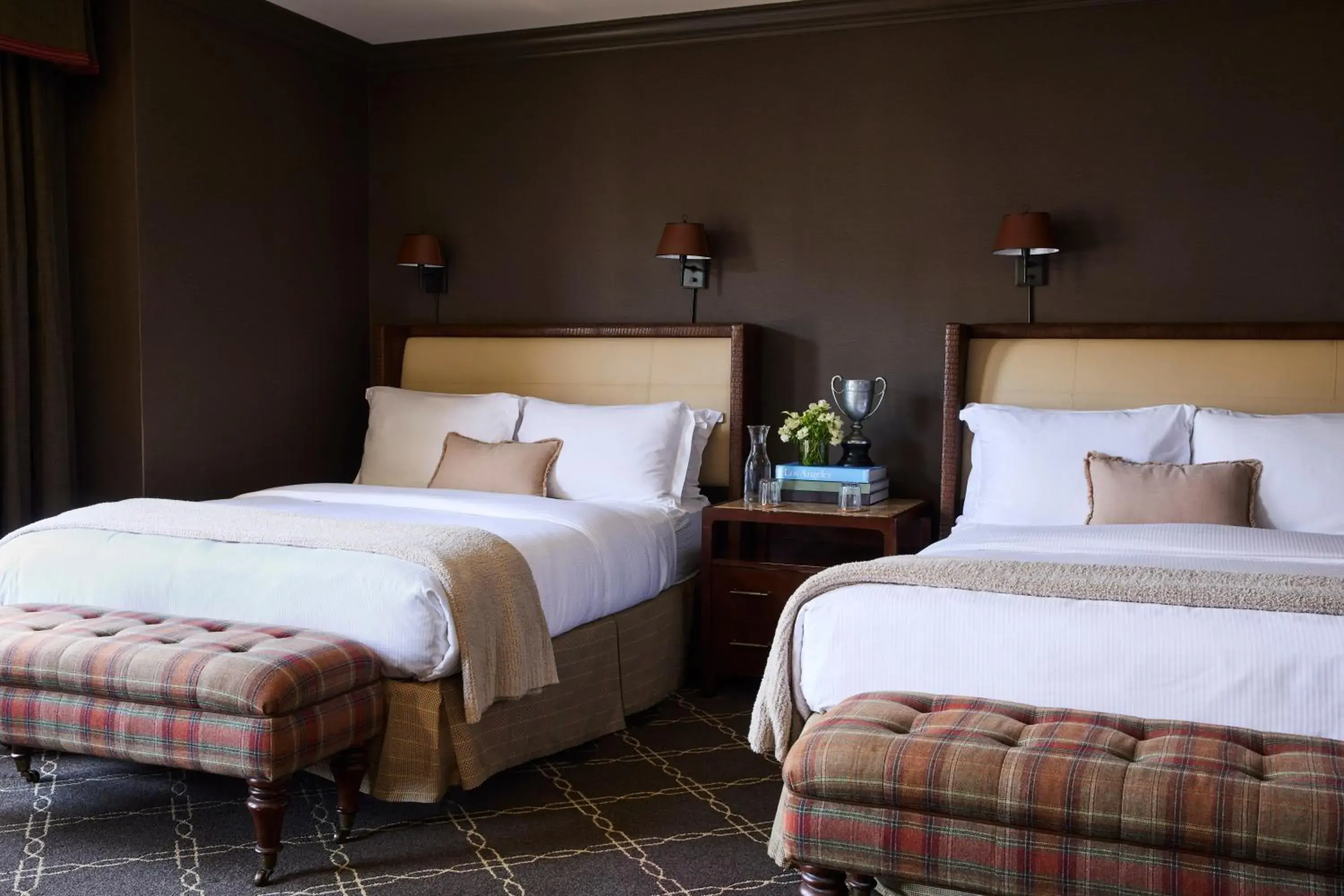 Deluxe Queen Room with Two Queen Beds in Los Angeles Athletic Club Deluxe Queen Room with Two Queen Beds in Los Angeles Athletic Club