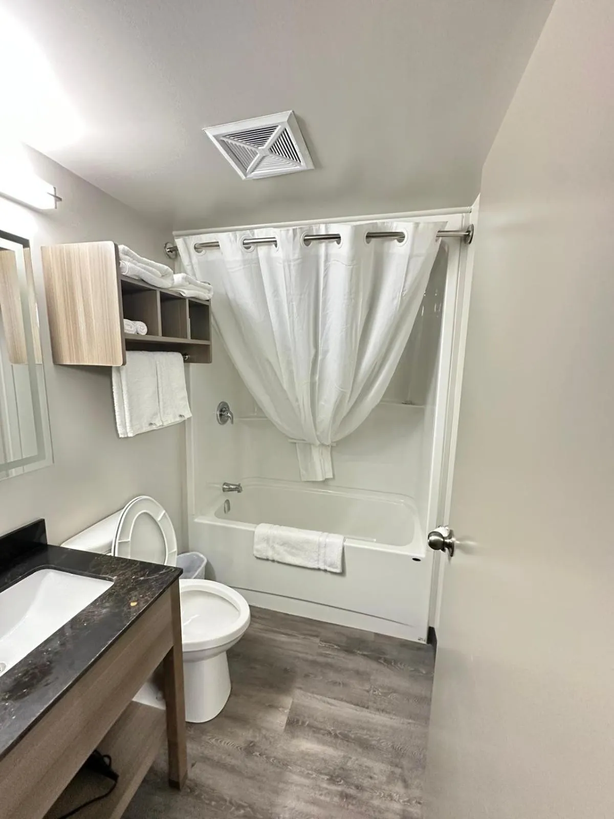 Bathroom in Northland Motel