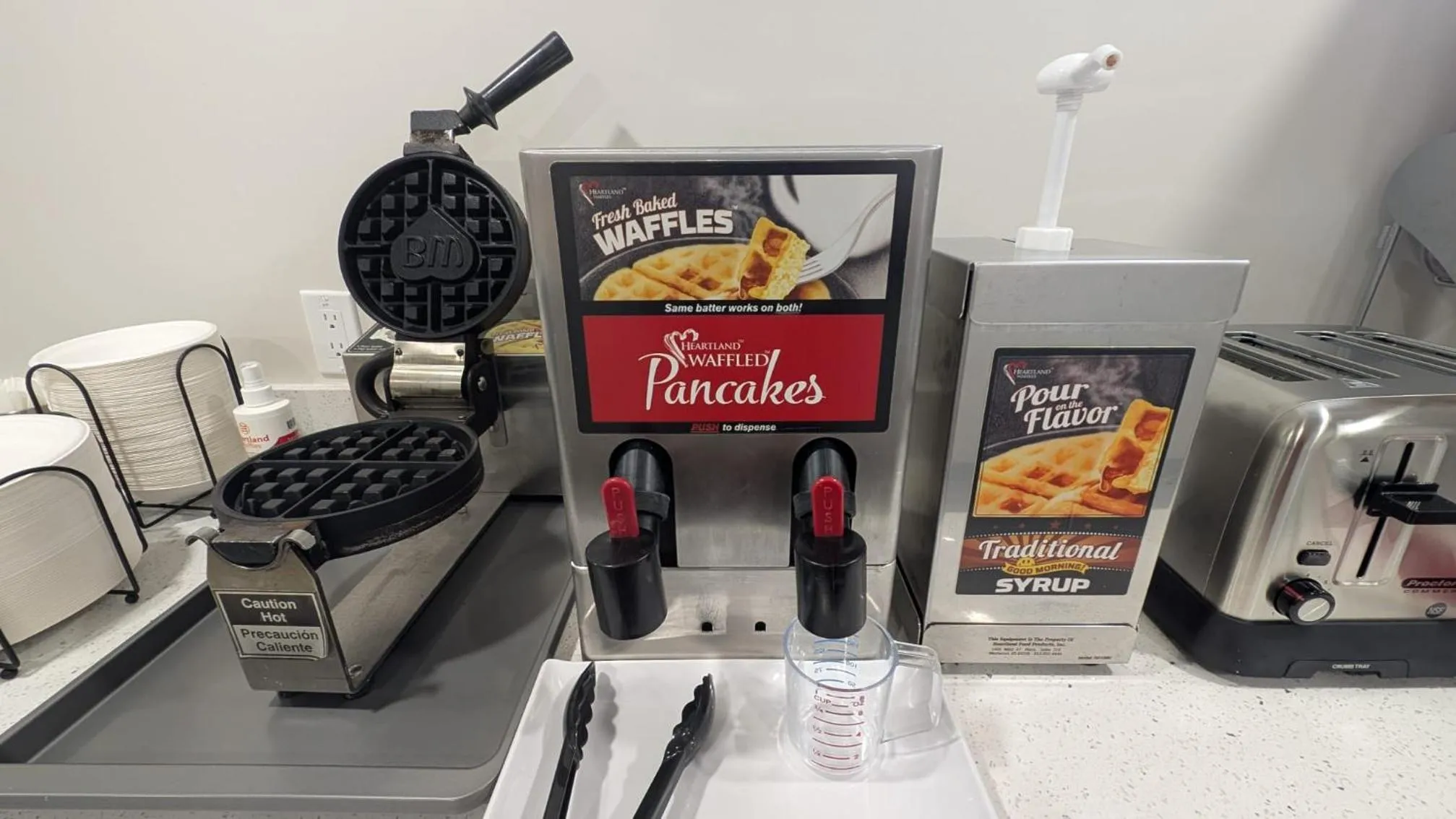 Breakfast in Northland Motel