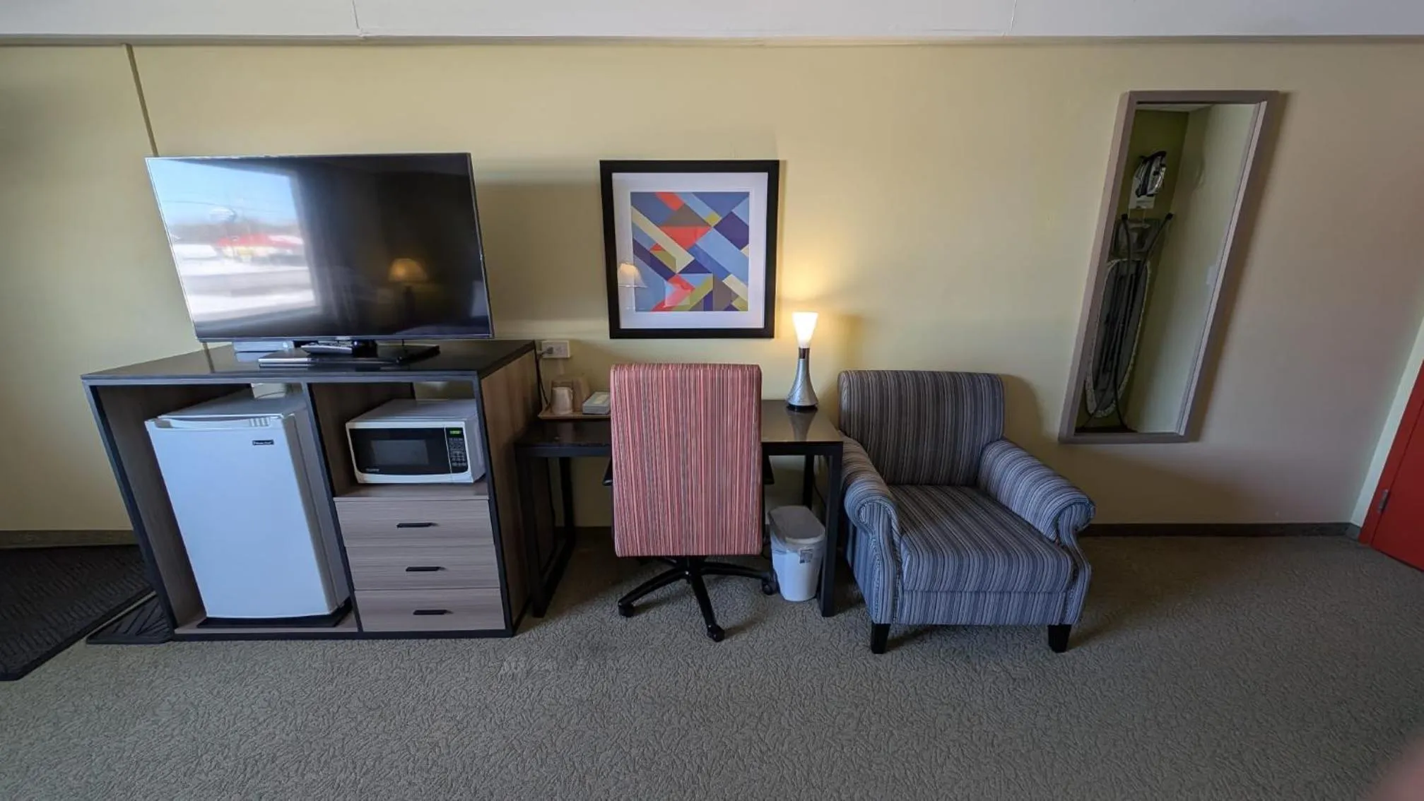 Bedroom in Northland Motel