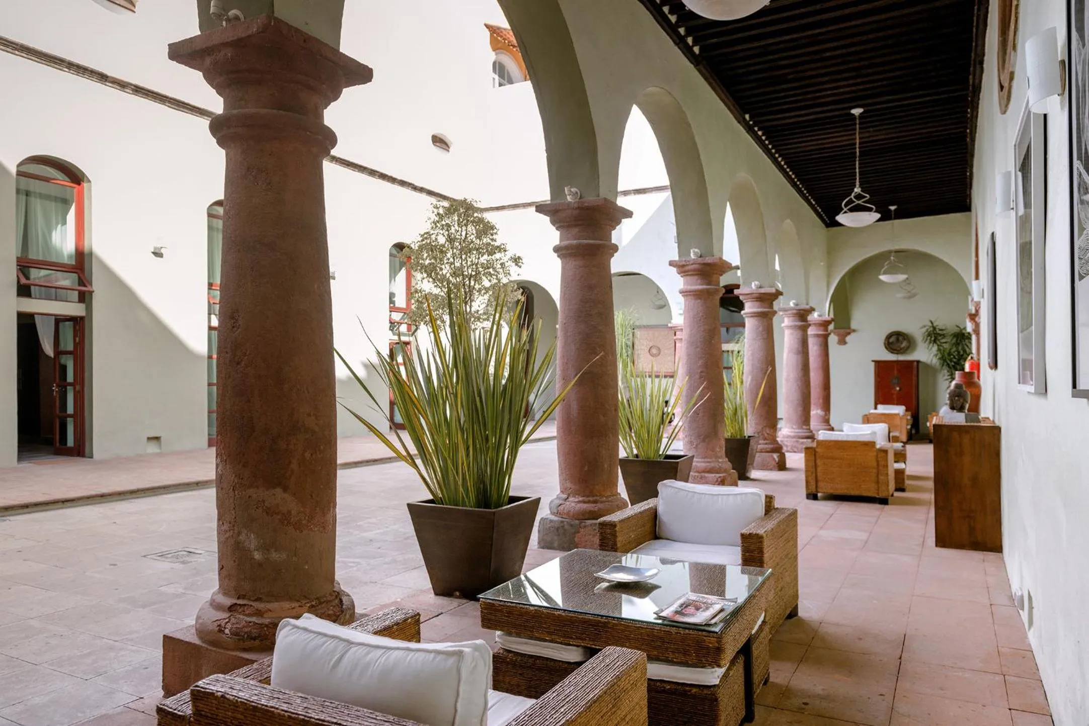 Patio in Hotel La Morada
