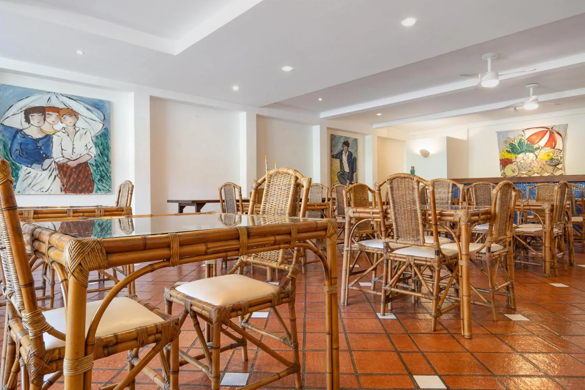 Dining area in Pousada Porto Fino