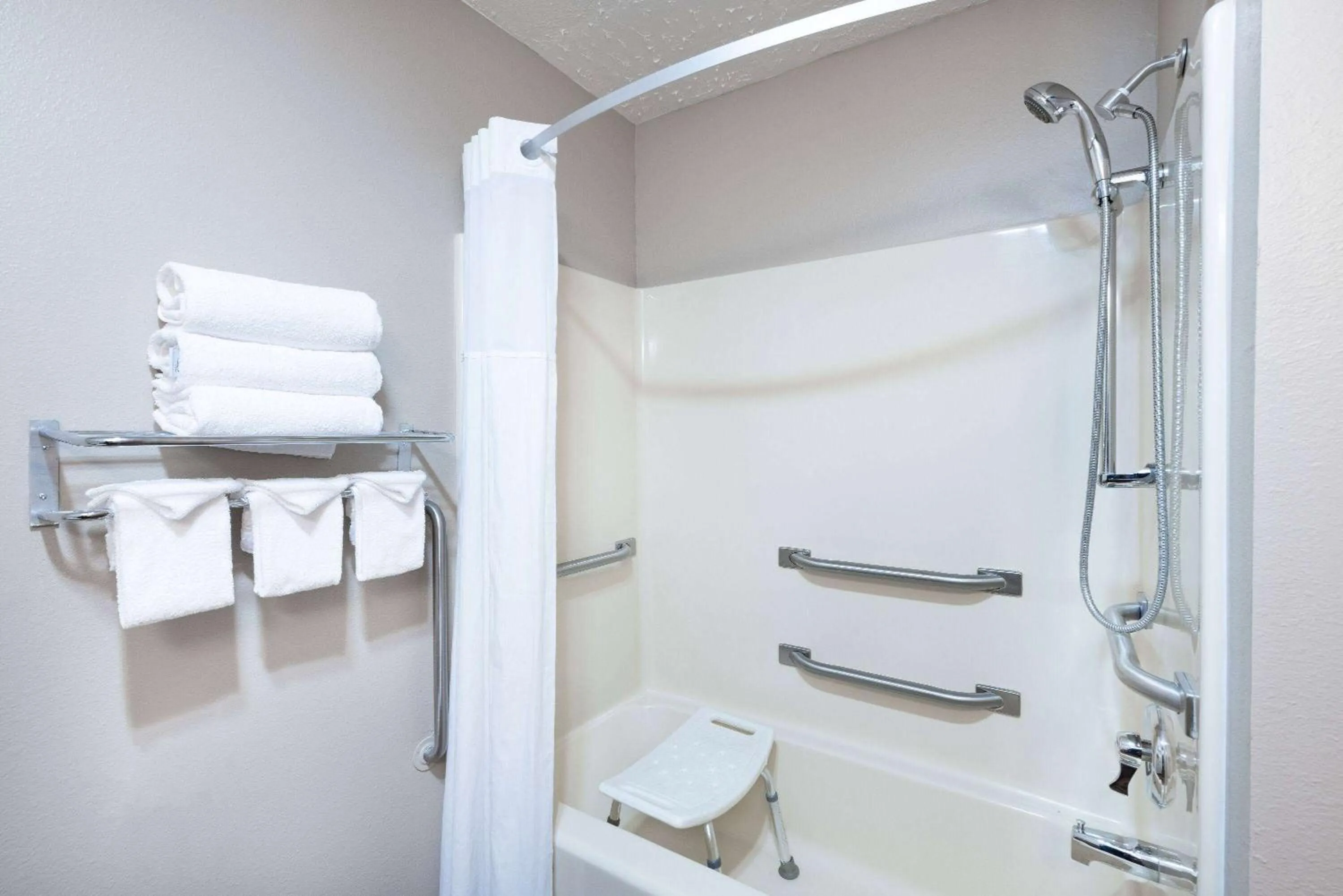 Shower in Super 8 by Wyndham Richfield UT