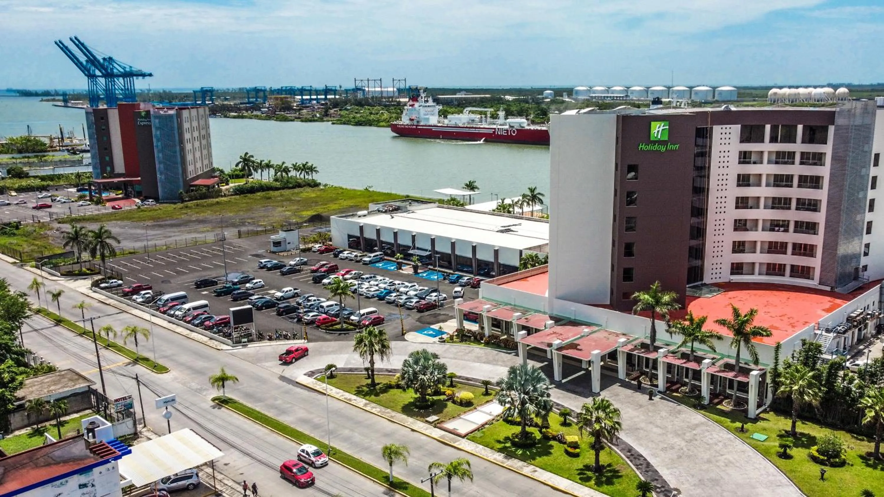 Bird's eye view in Holiday Inn Tuxpan - Convention Center by IHG