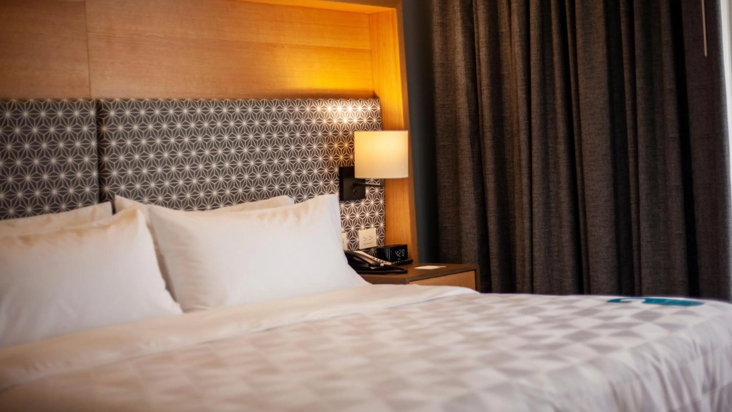 Photo of the whole room, Bed in Holiday Inn Tuxpan - Convention Center by IHG