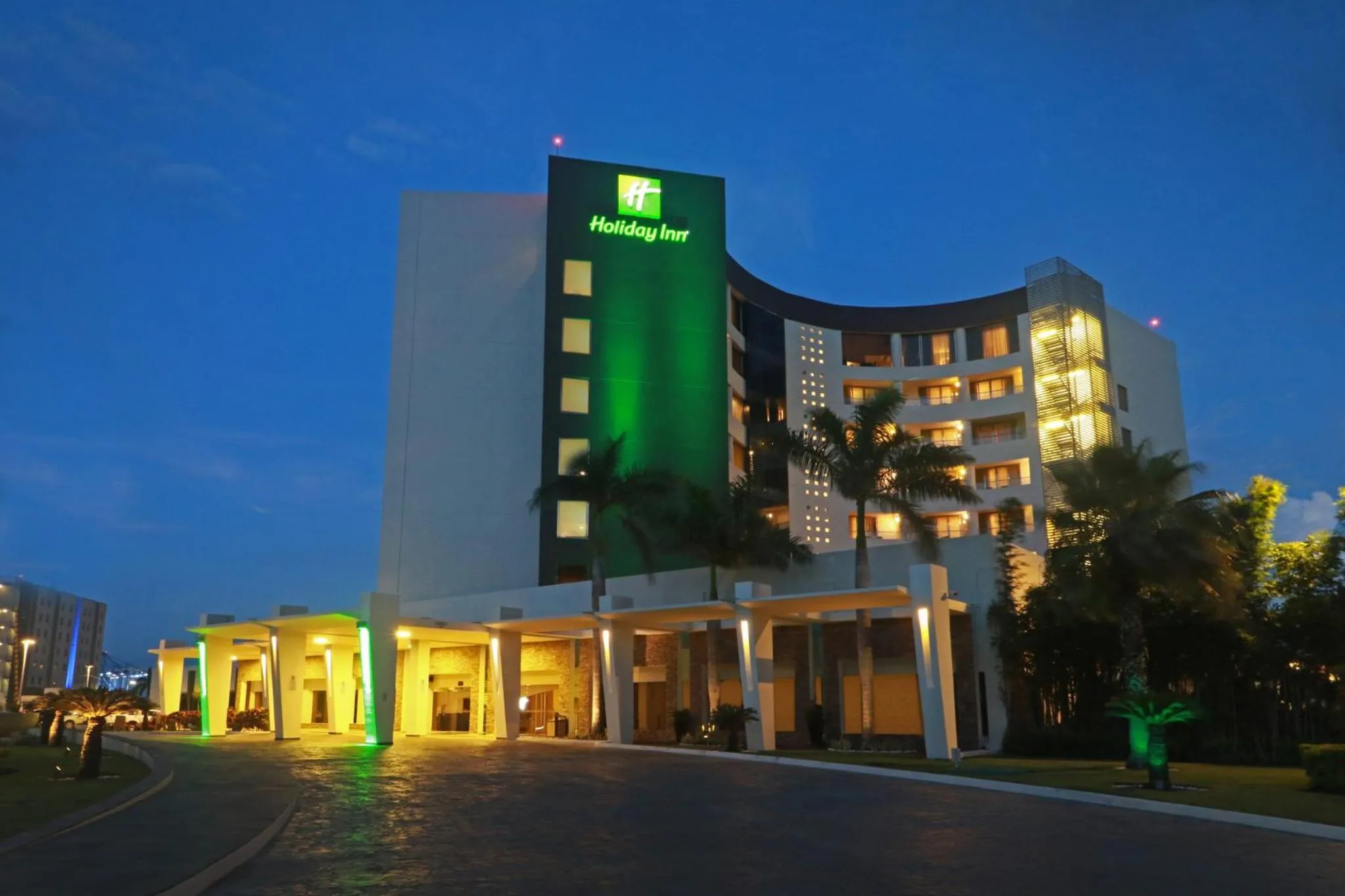 Property building in Holiday Inn Tuxpan - Convention Center by IHG