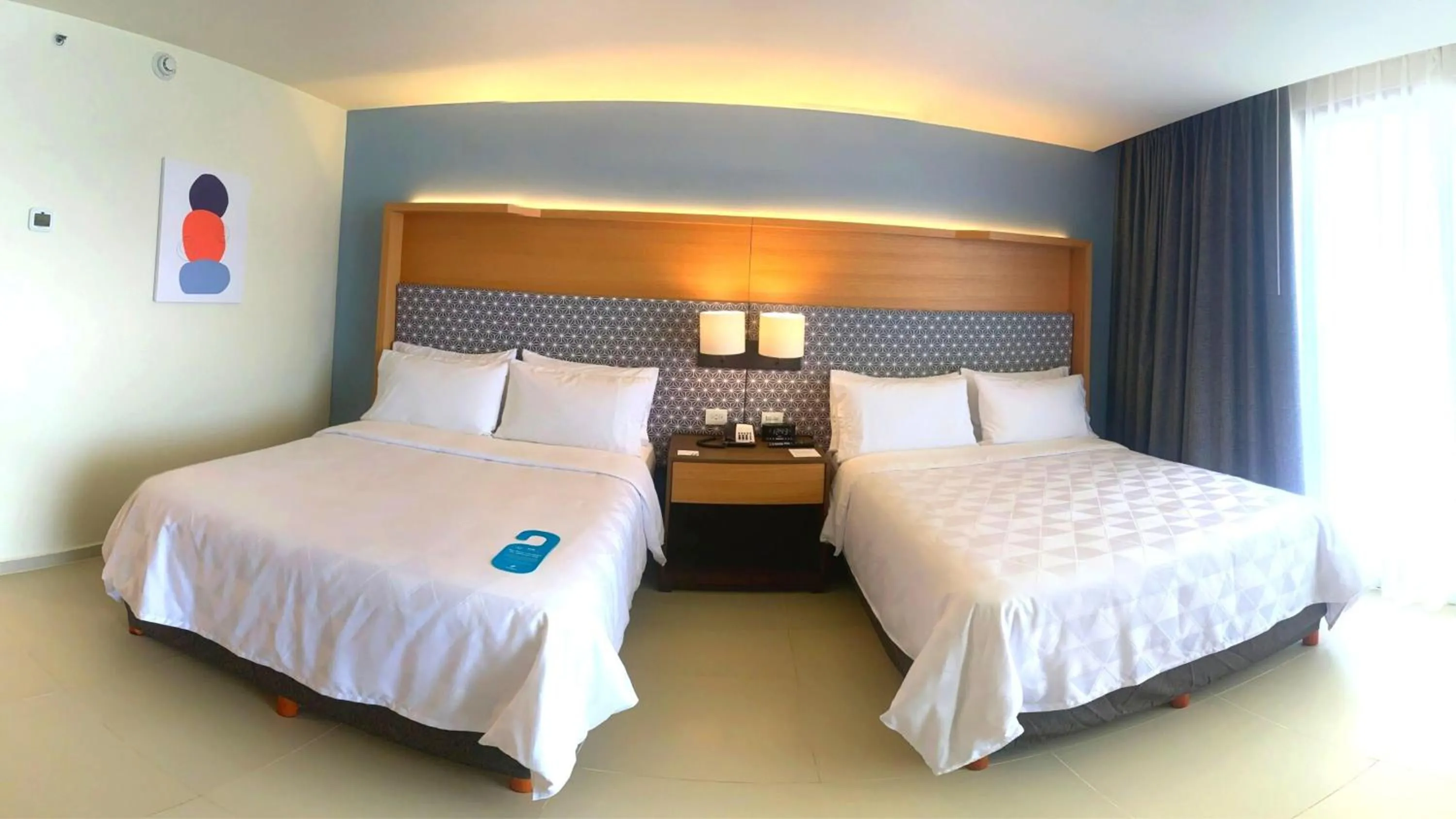 Photo of the whole room, Bed in Holiday Inn Tuxpan - Convention Center by IHG
