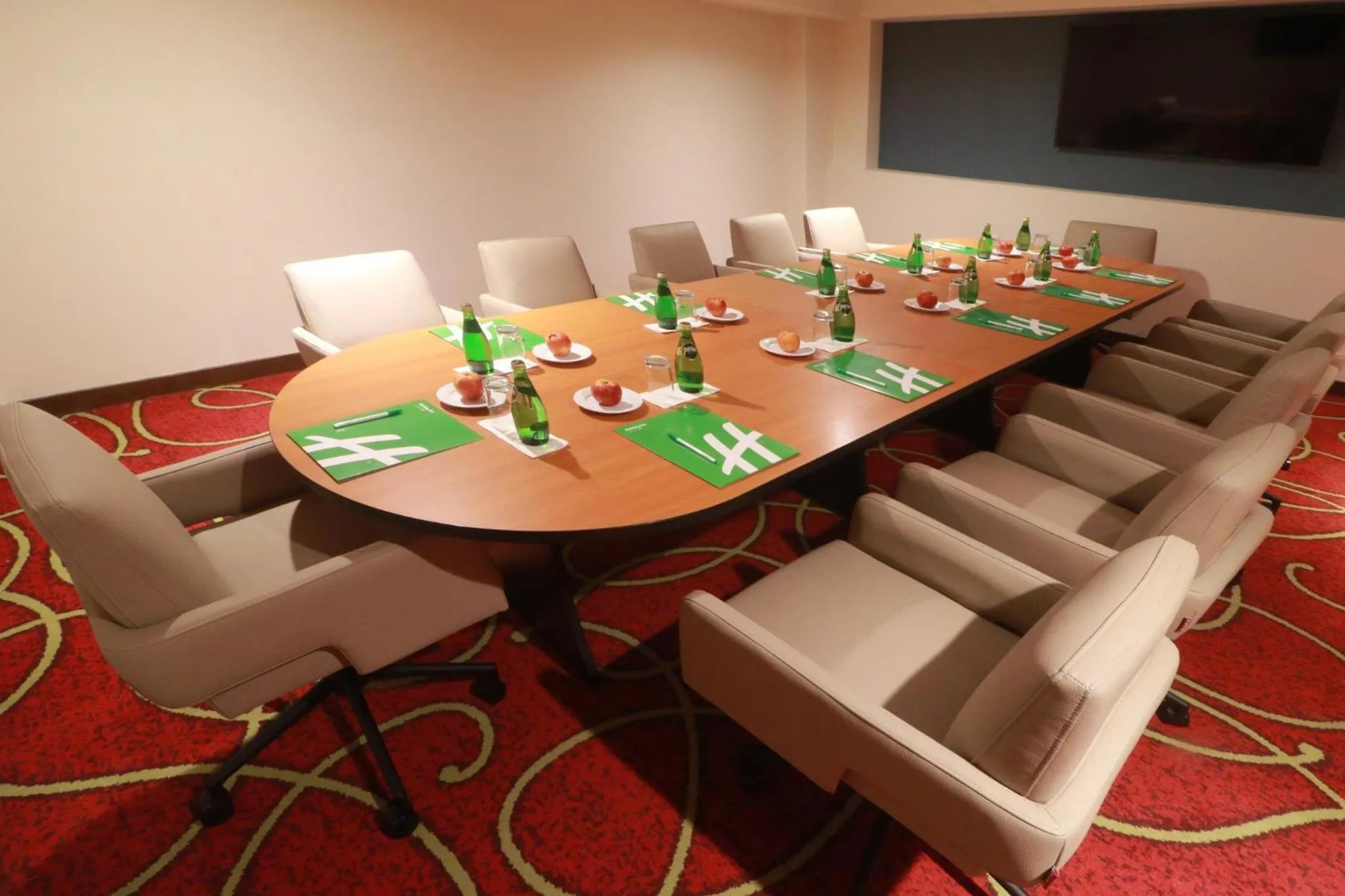 Meeting/conference room in Holiday Inn Tuxpan - Convention Center by IHG