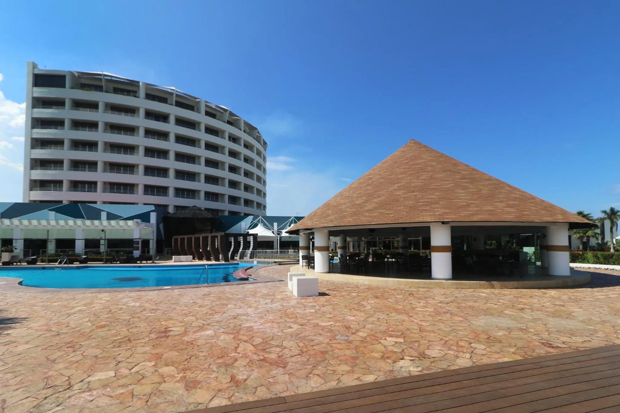 Property building in Holiday Inn Tuxpan - Convention Center by IHG